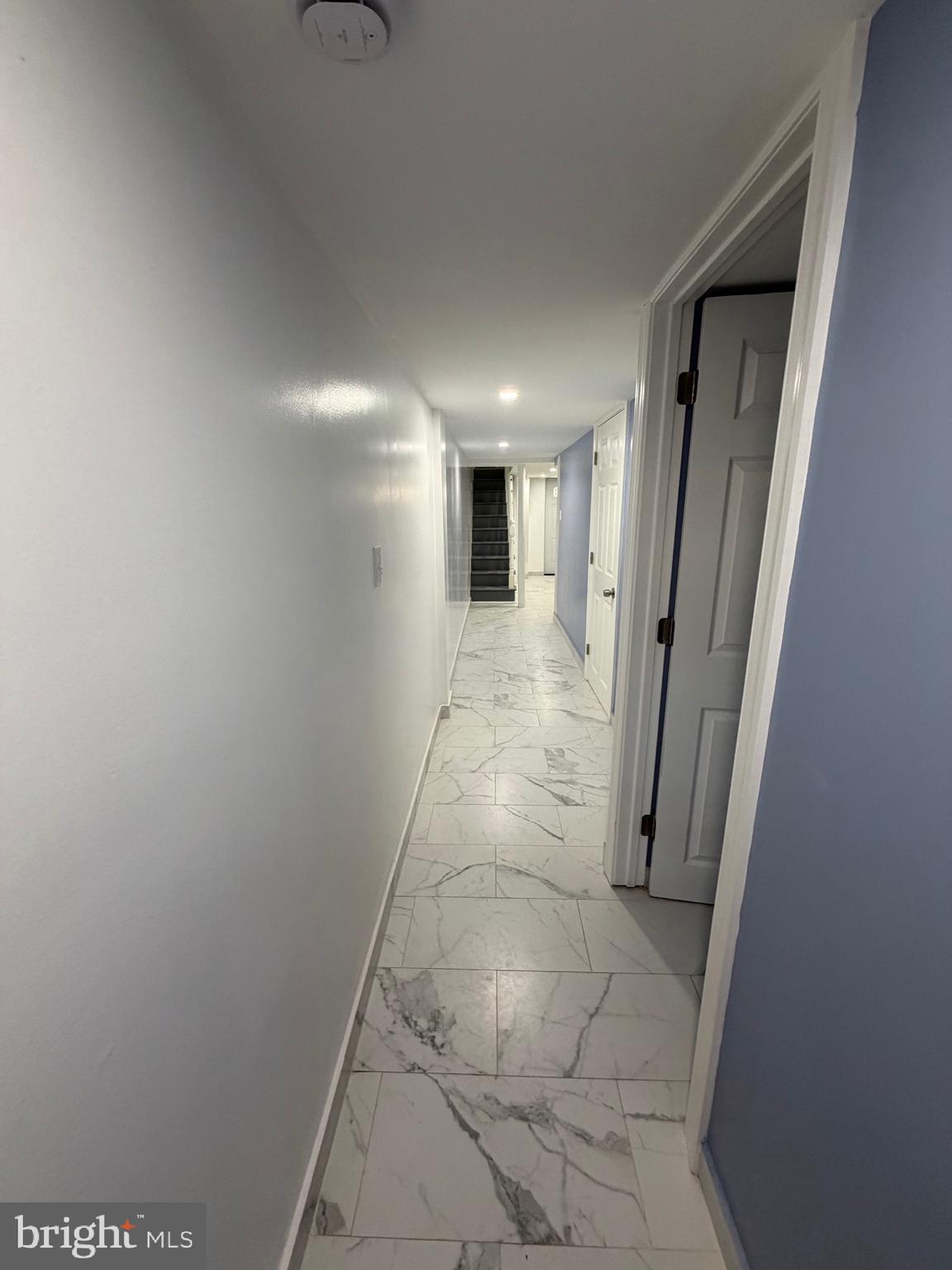 WEST OAK LANE - Residential