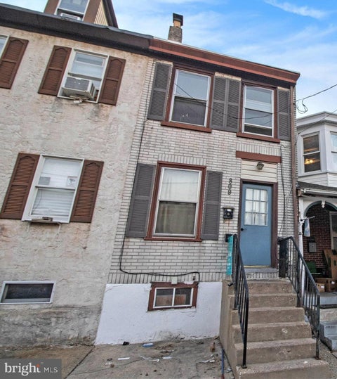 Townhouse For Sale - 809 George Street<br/> Montgomery County, NORRISTOWN, PA 19401