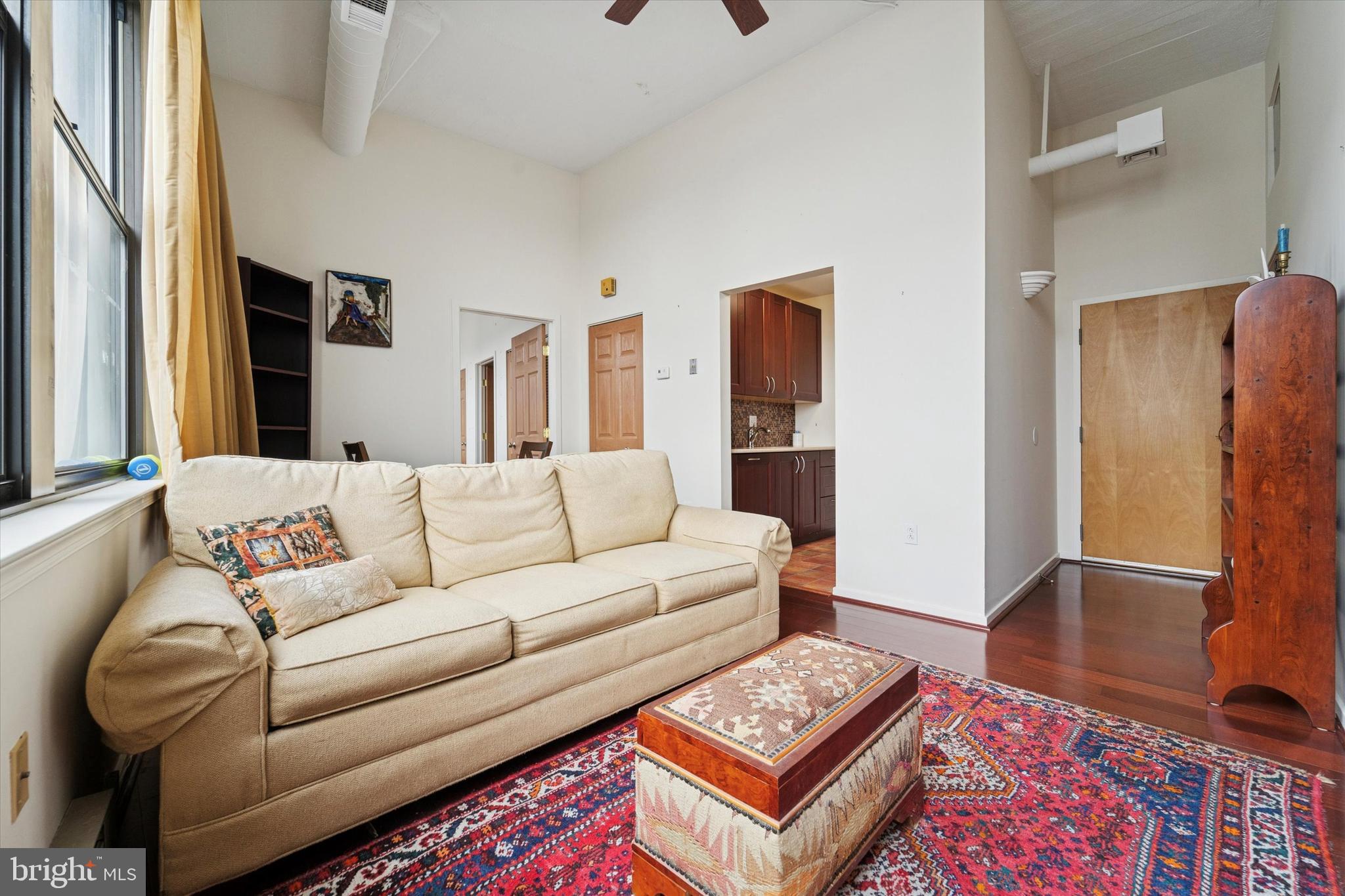 GRADUATE HOSPITAL - Residential