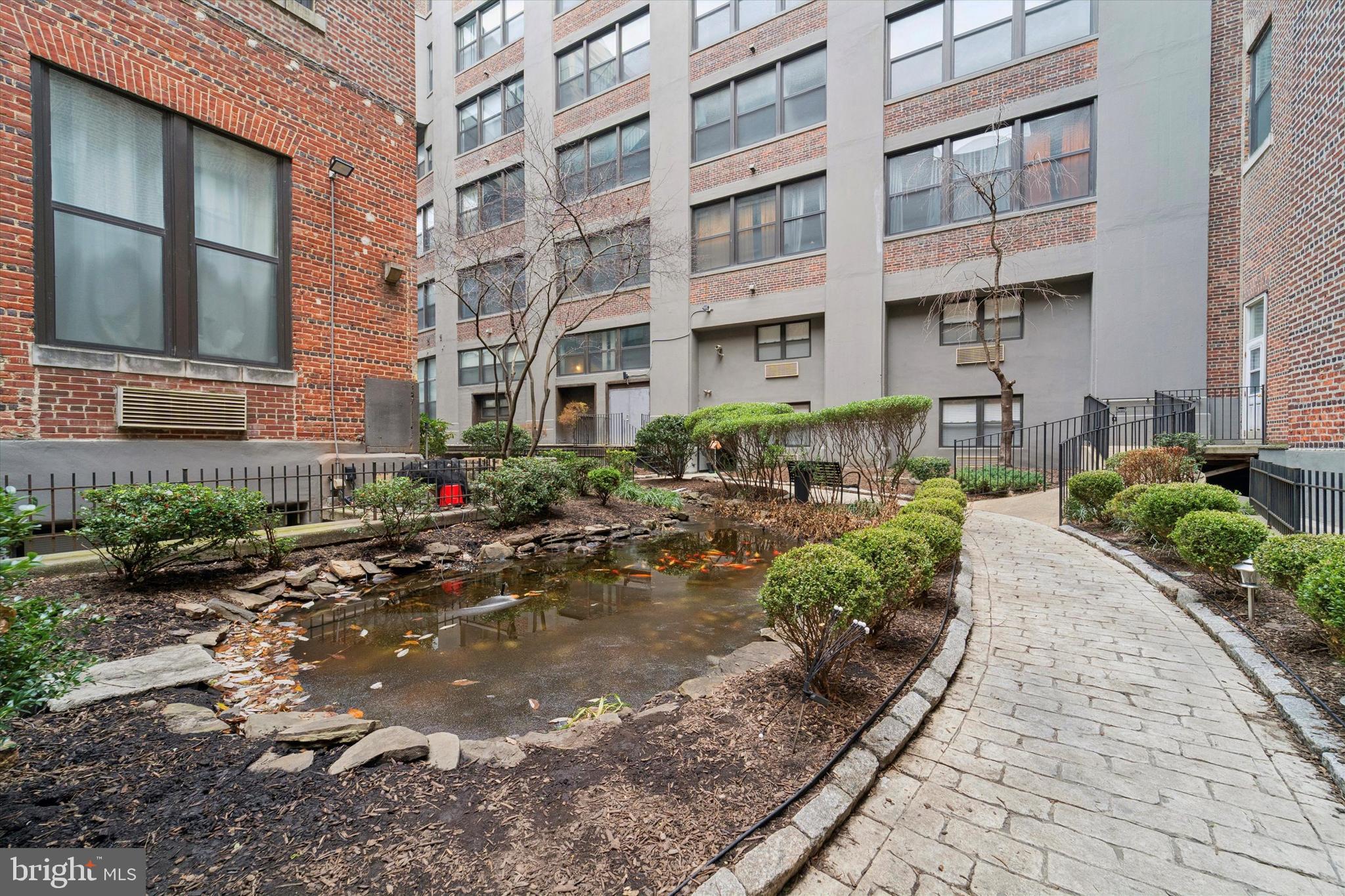 GRADUATE HOSPITAL - Residential