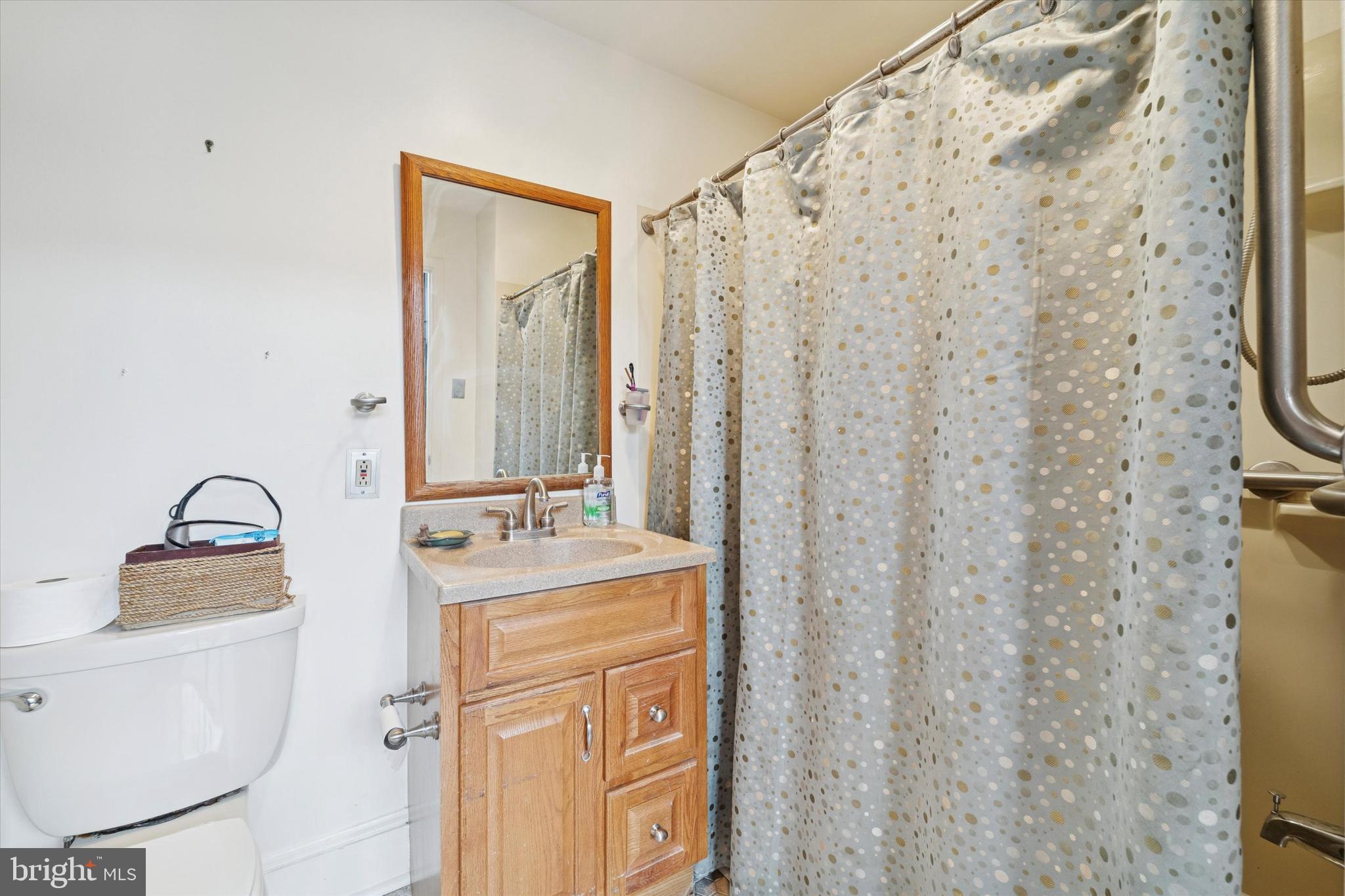 GRADUATE HOSPITAL - Residential