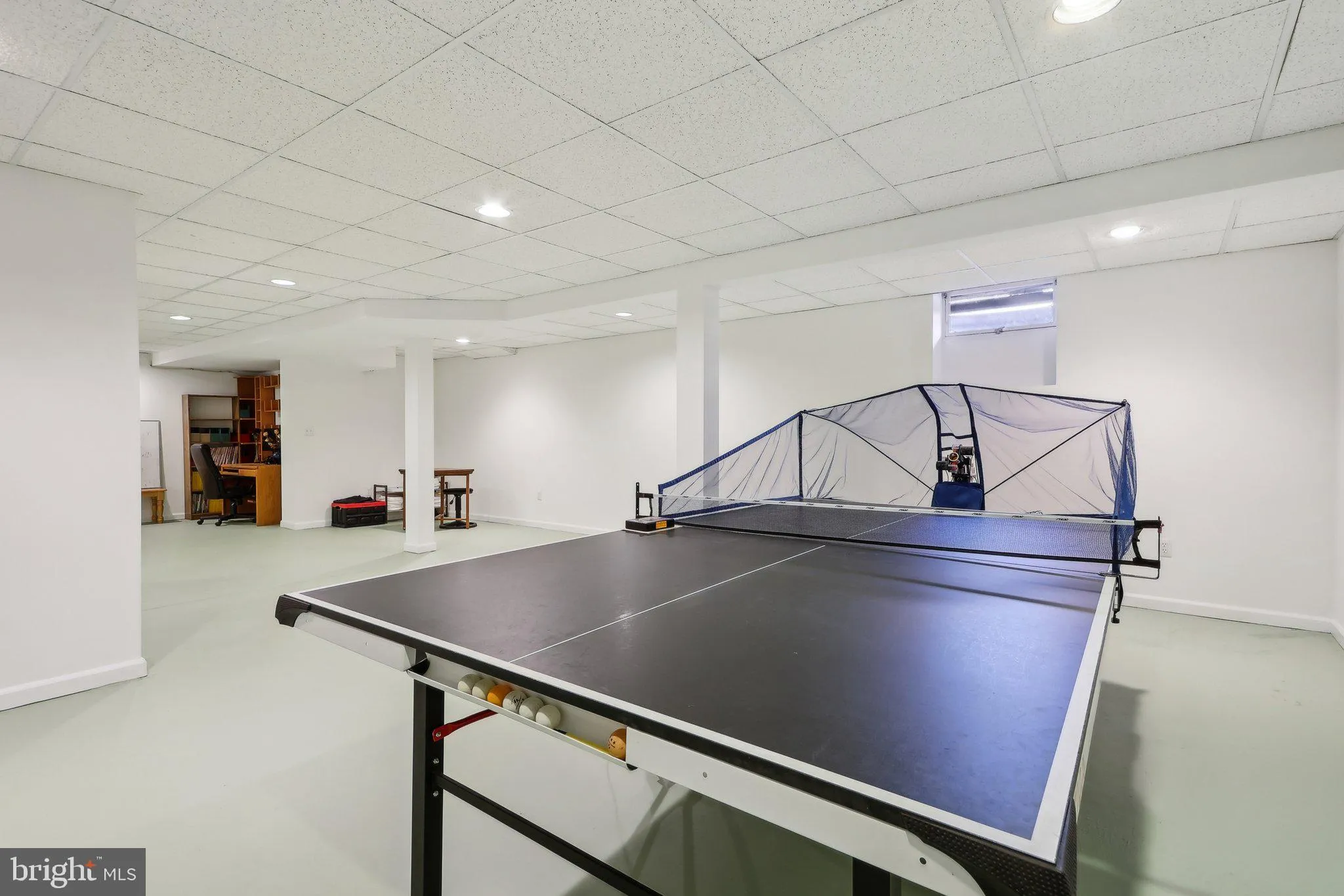 West Windsor, New Jersey 08550, United States, 5 Bedrooms Bedrooms, ,3 BathroomsBathrooms,Residential,Contingent,88209