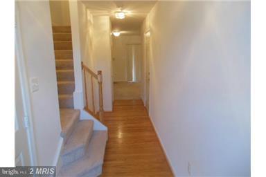 GUNSTON CORNER - Residential Lease