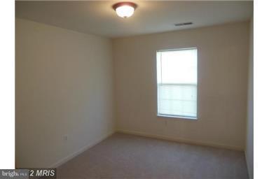 GUNSTON CORNER - Residential Lease