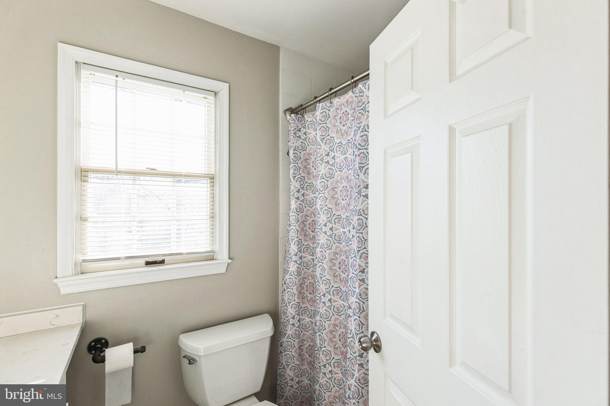 AVALON SHORES - Residential