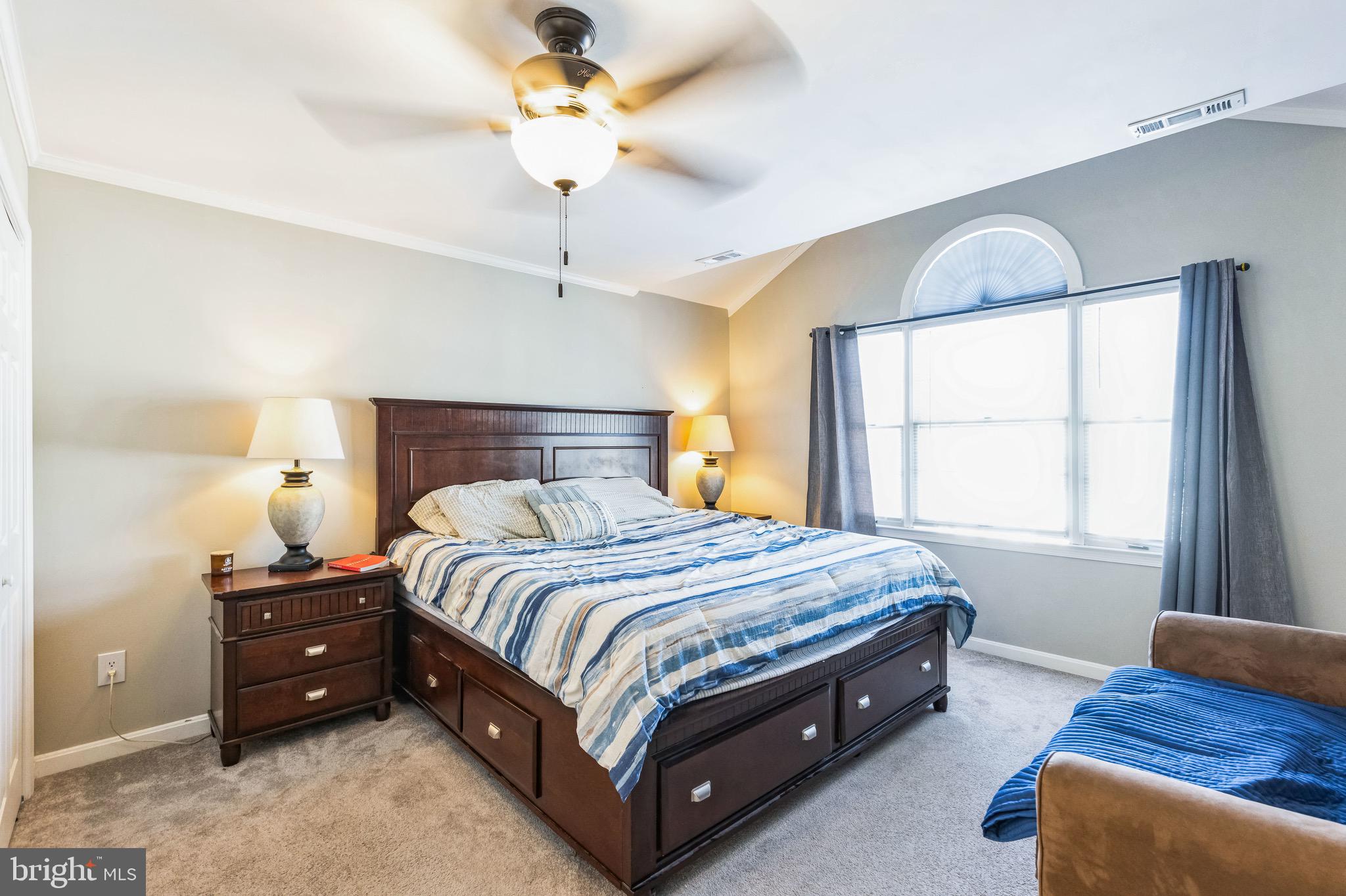 AVALON SHORES - Residential