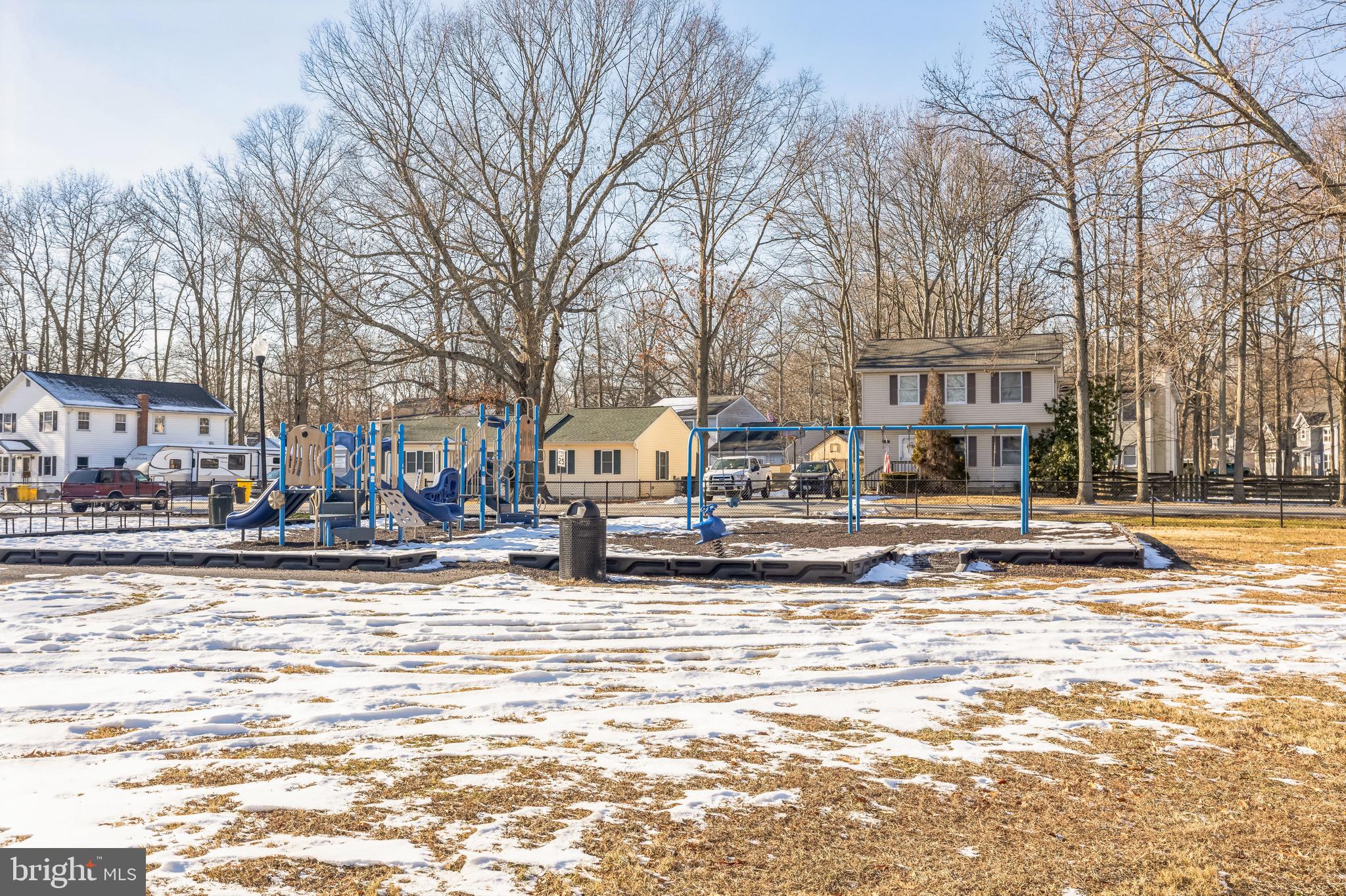 AVALON SHORES - Residential