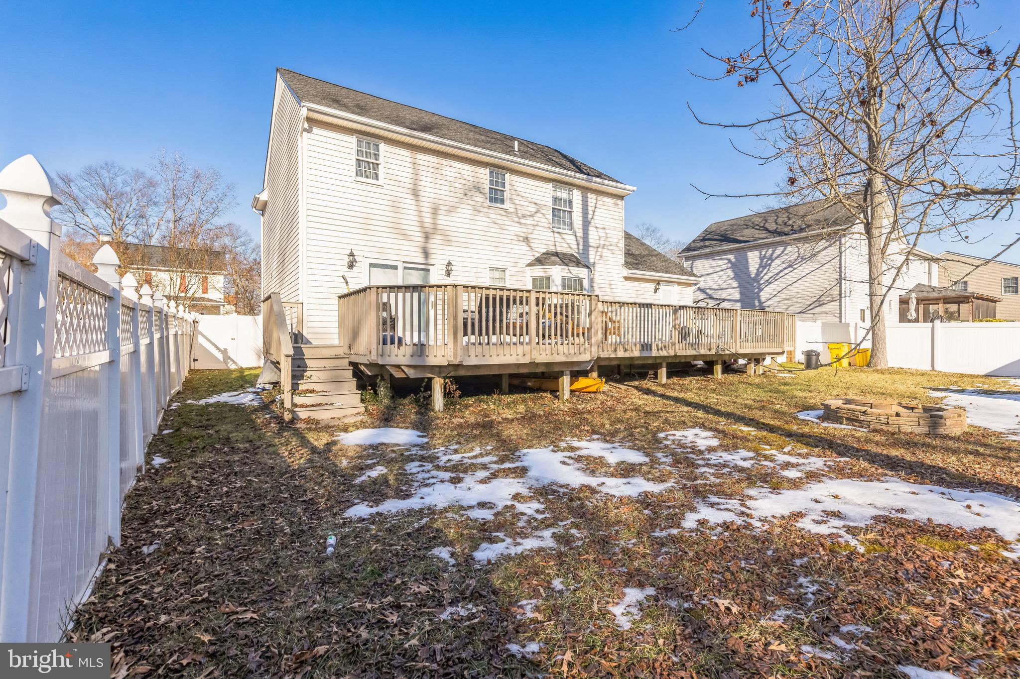 AVALON SHORES - Residential