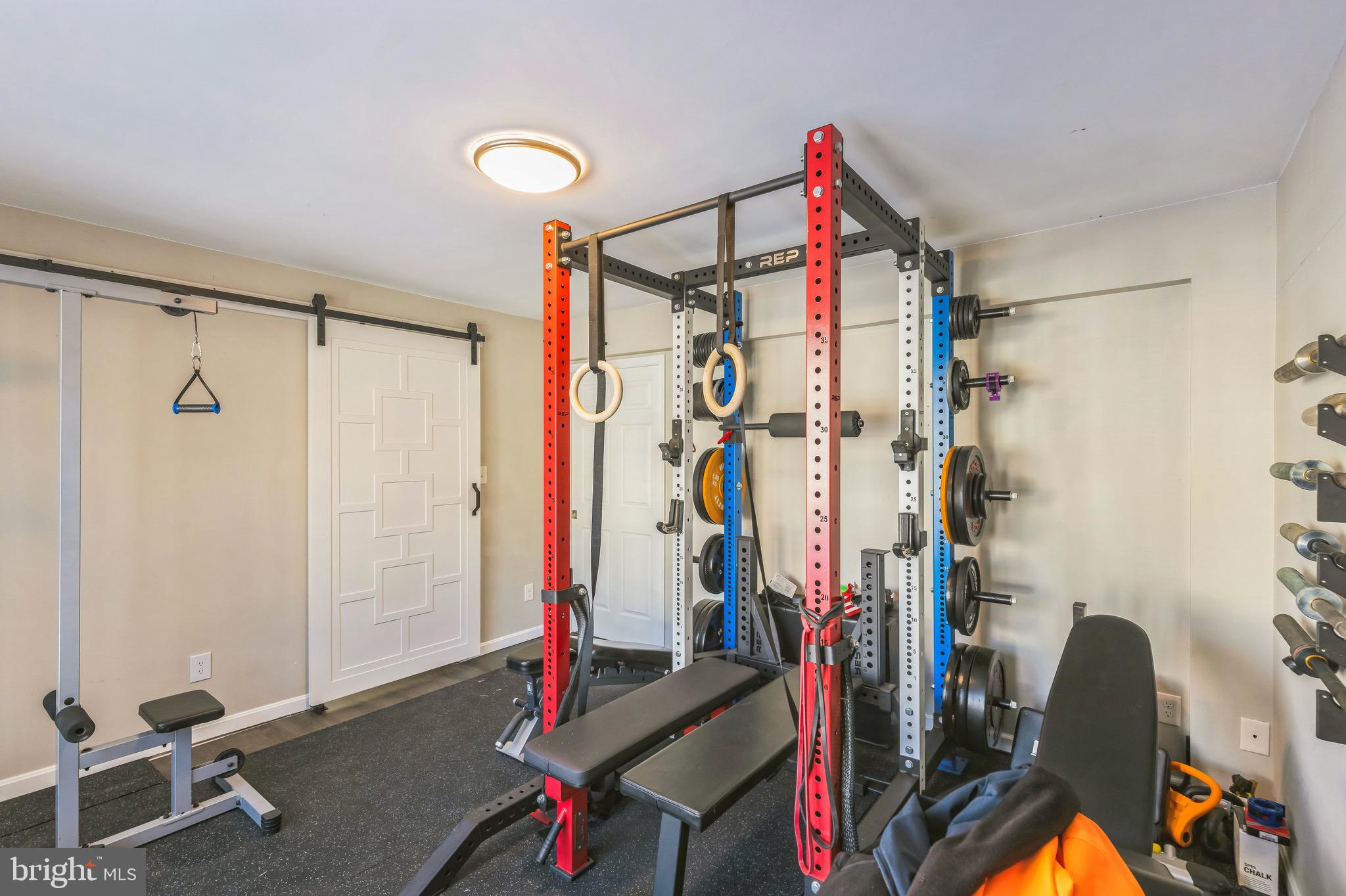 AVALON SHORES - Residential