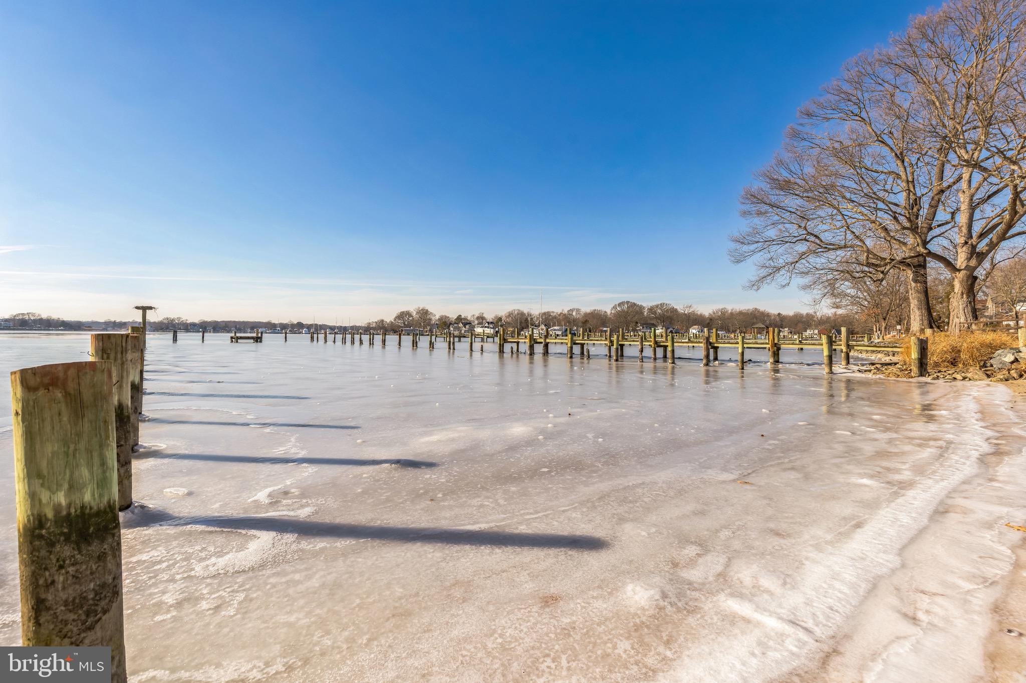 AVALON SHORES - Residential