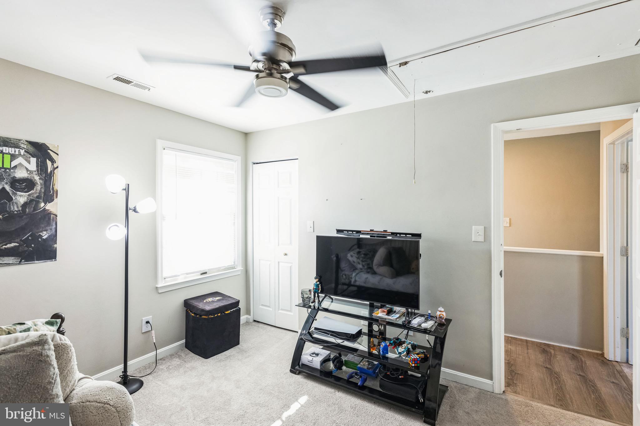 AVALON SHORES - Residential