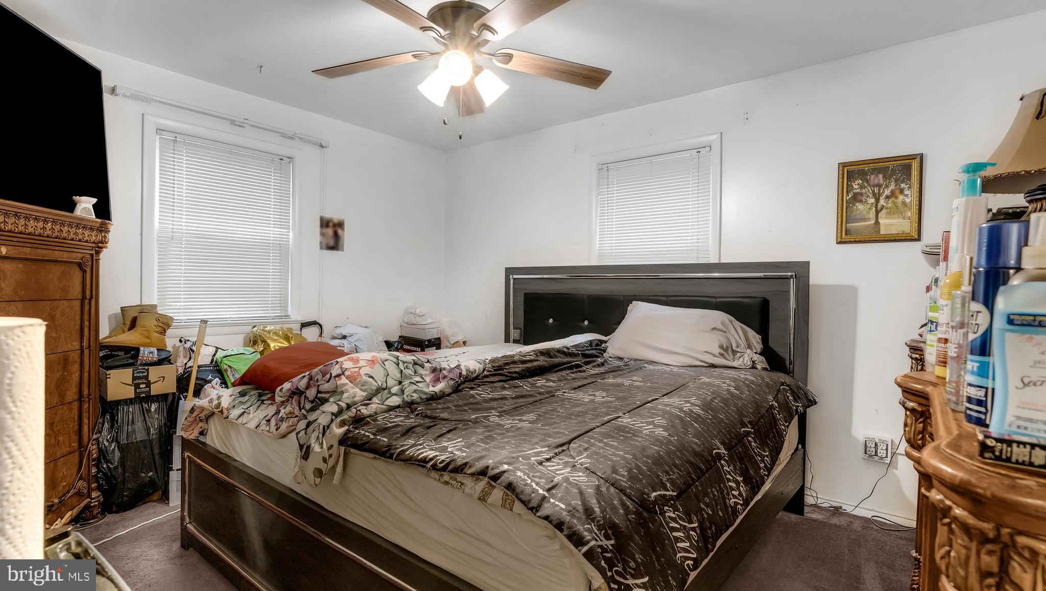 LANHAM WOODS - Residential