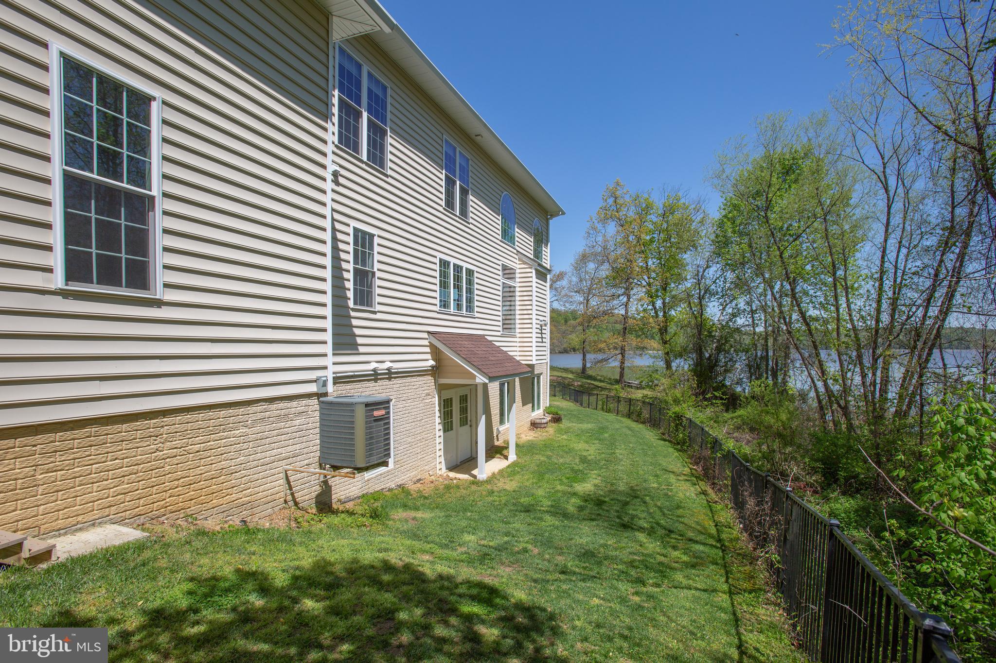 POTOMAC CREEK ESTATES - Residential