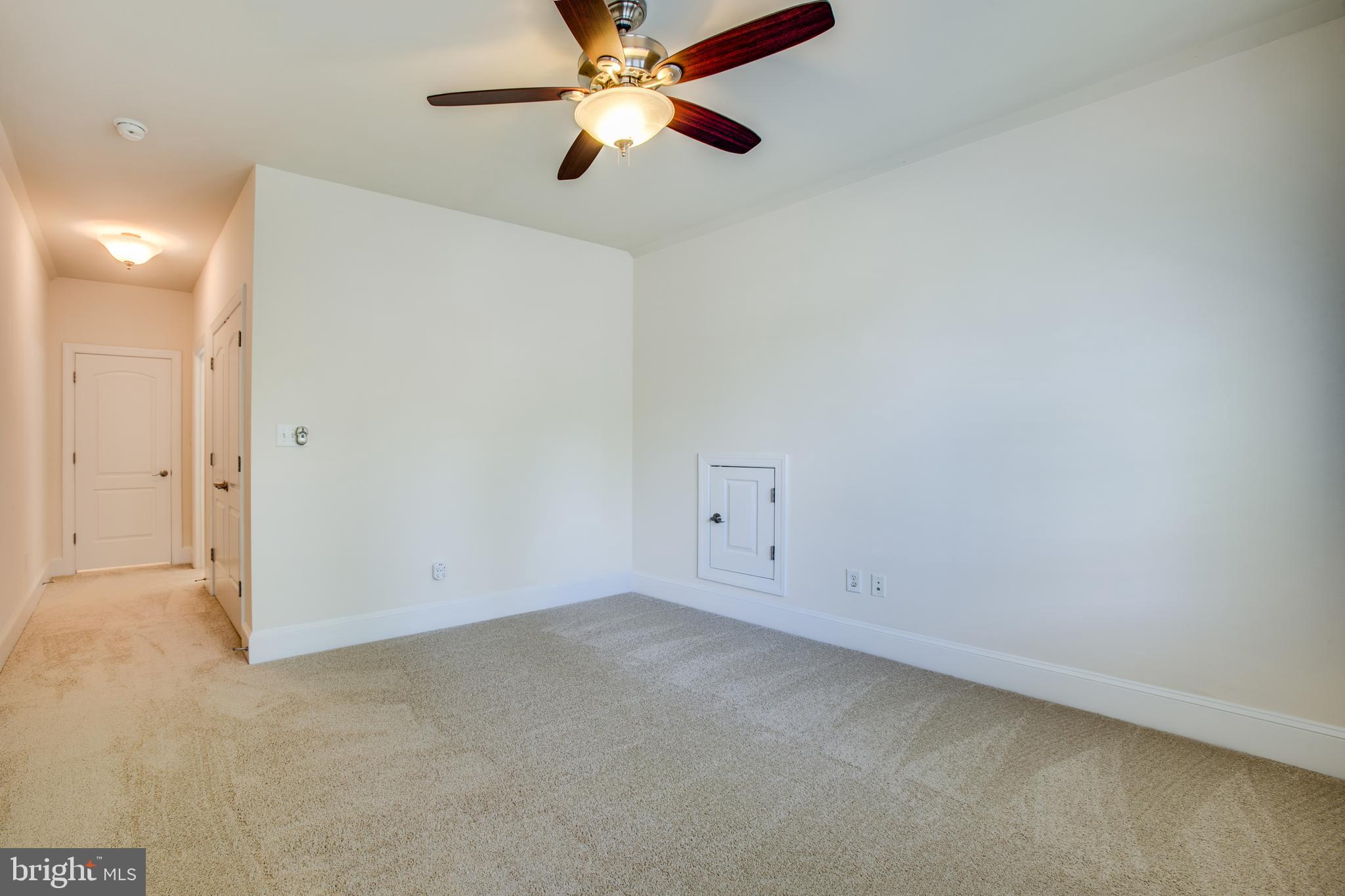 POTOMAC CREEK ESTATES - Residential