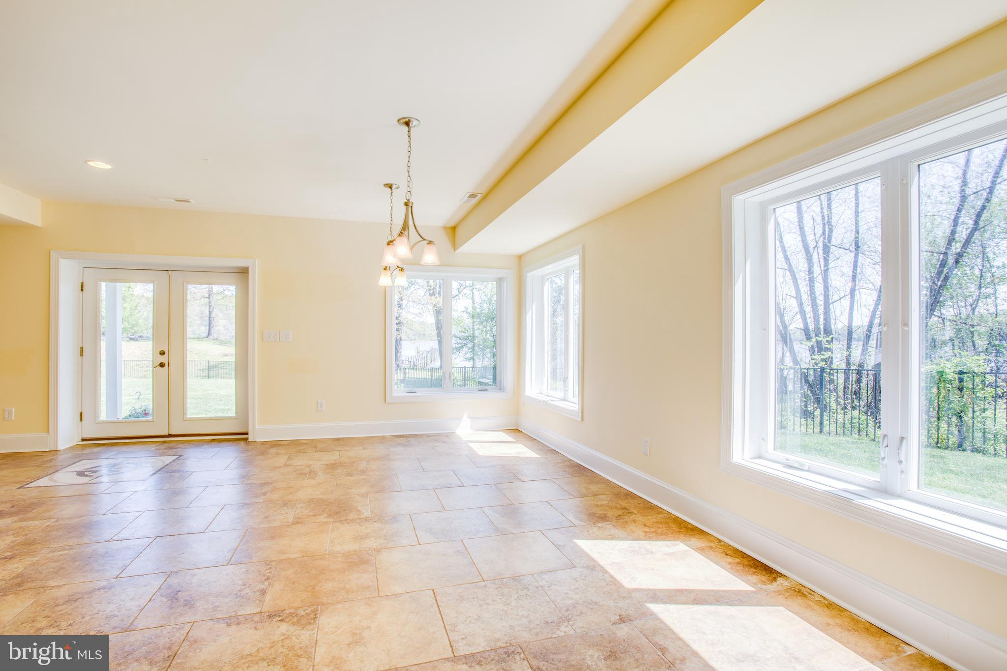 POTOMAC CREEK ESTATES - Residential