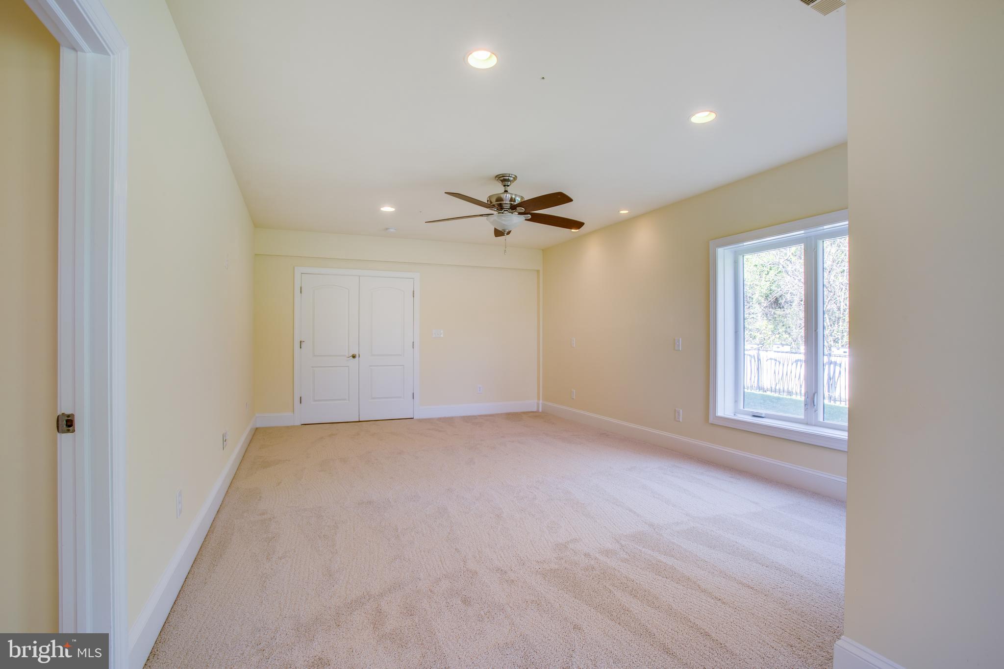 POTOMAC CREEK ESTATES - Residential