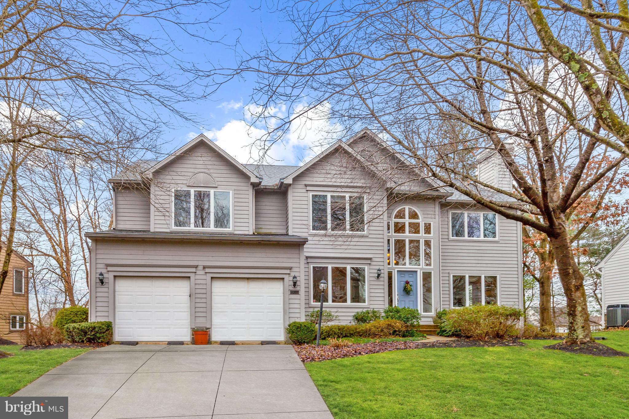 HOBBITS GLEN - Residential