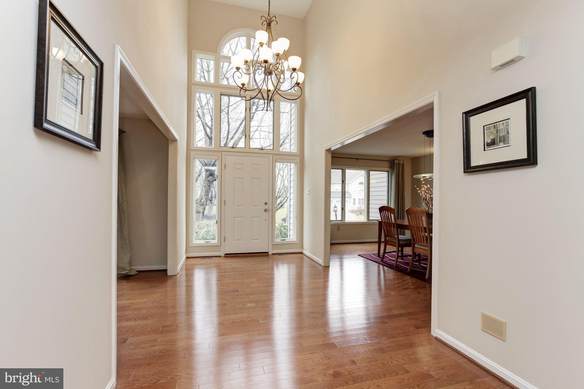 HOBBITS GLEN - Residential