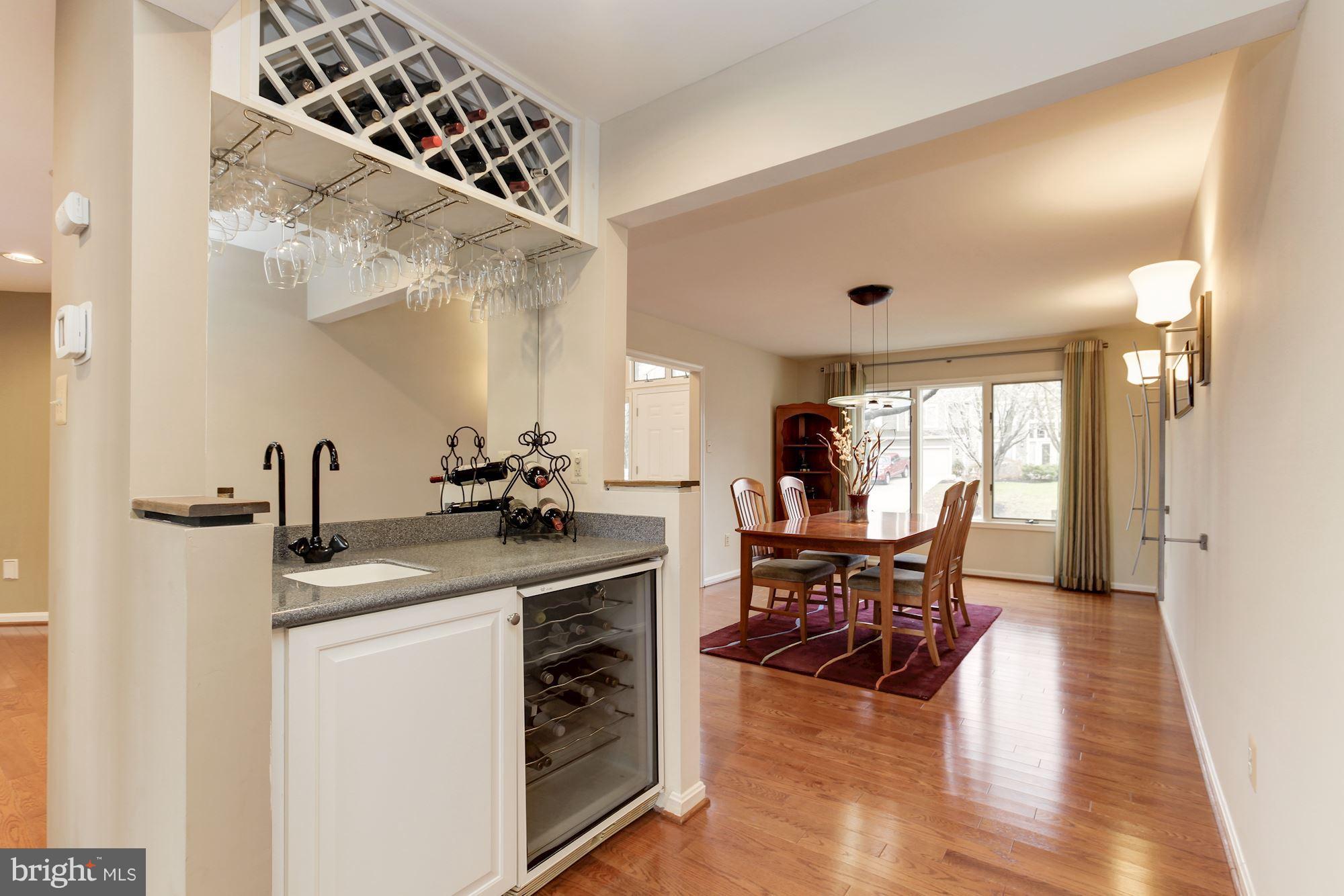 HOBBITS GLEN - Residential