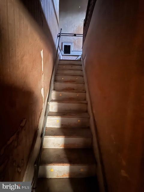 LEWISTOWN BORO - Residential