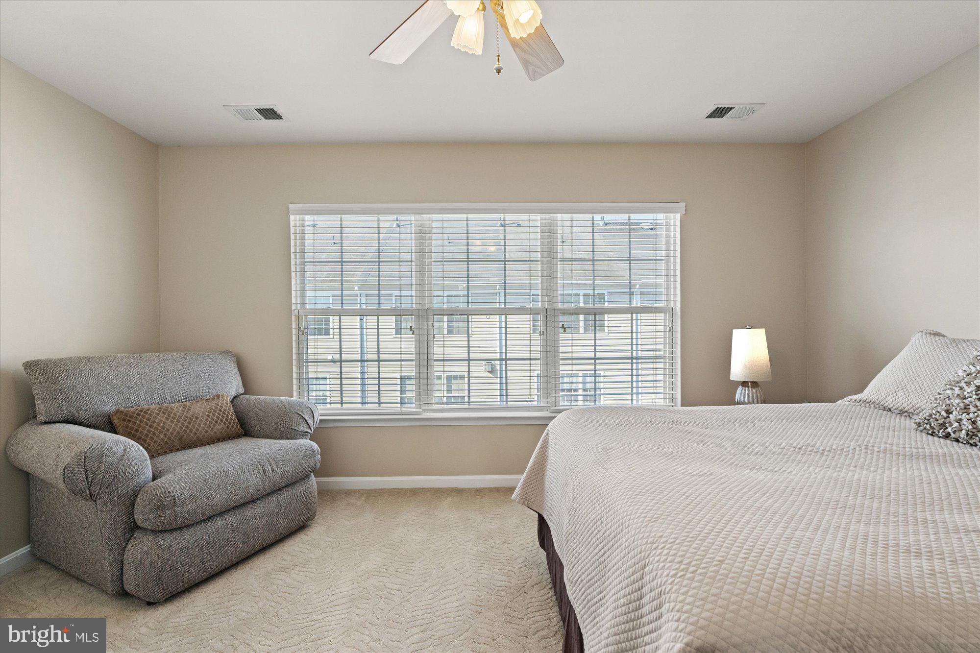 CAMERON STATION - Residential