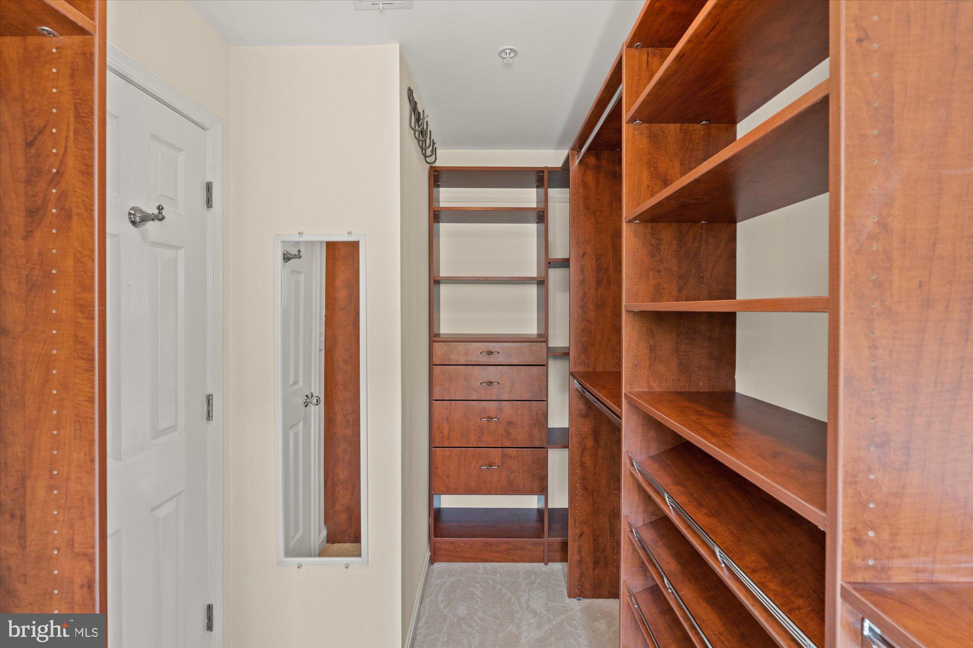 CAMERON STATION - Residential