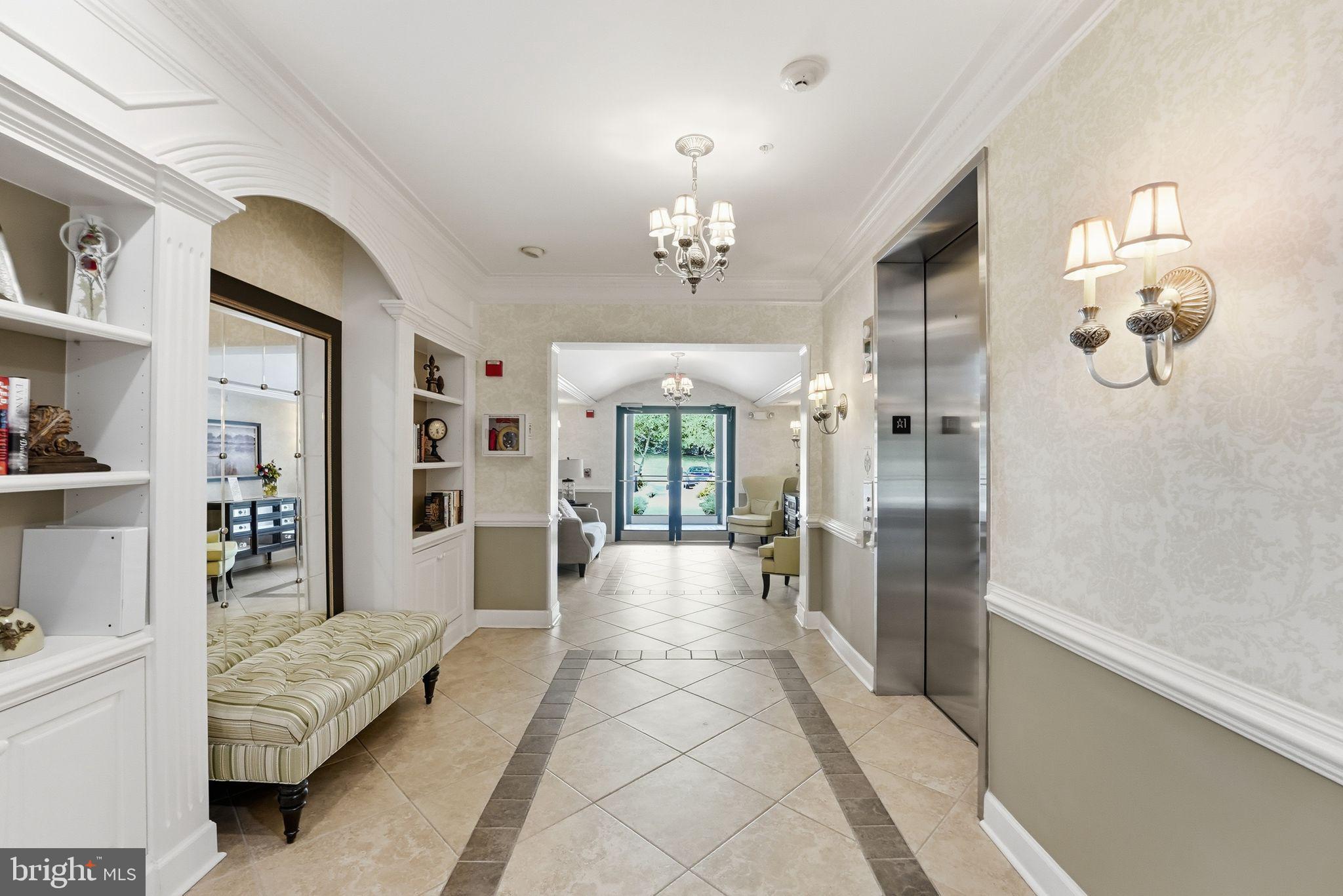 7055 HERITAGE HUNT DRIVE 111