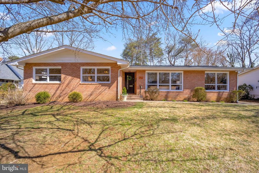 Welcome home to this turn key charmer in Admiral Heights!  Fantastic opportunity for one level living in this larger than average rancher.  1900+ sqft above grade plus fully finished basement with walk up stairs to rear yard.  5 generously sized bedrooms and 3 full bathrooms!  Modern finishes with retro flare...hardwood floors, fresh neutral paint & updated lighting.  Living room open to dining room with access to kitchen and family room. Large wall to wall windows for lots of natural light.  Entertain in your fenced in rear yard with patio, basketball hoop and open space.  Admiral Heights amenities (voluntary HOA)- water access, pier/dock, slips, play grounds, sports courts & swimming pool.  Perfect location with easy access to major commuter routes & close proximity to restaurants, shopping & entertainment! New roof & fence. Schedule your private showing today.