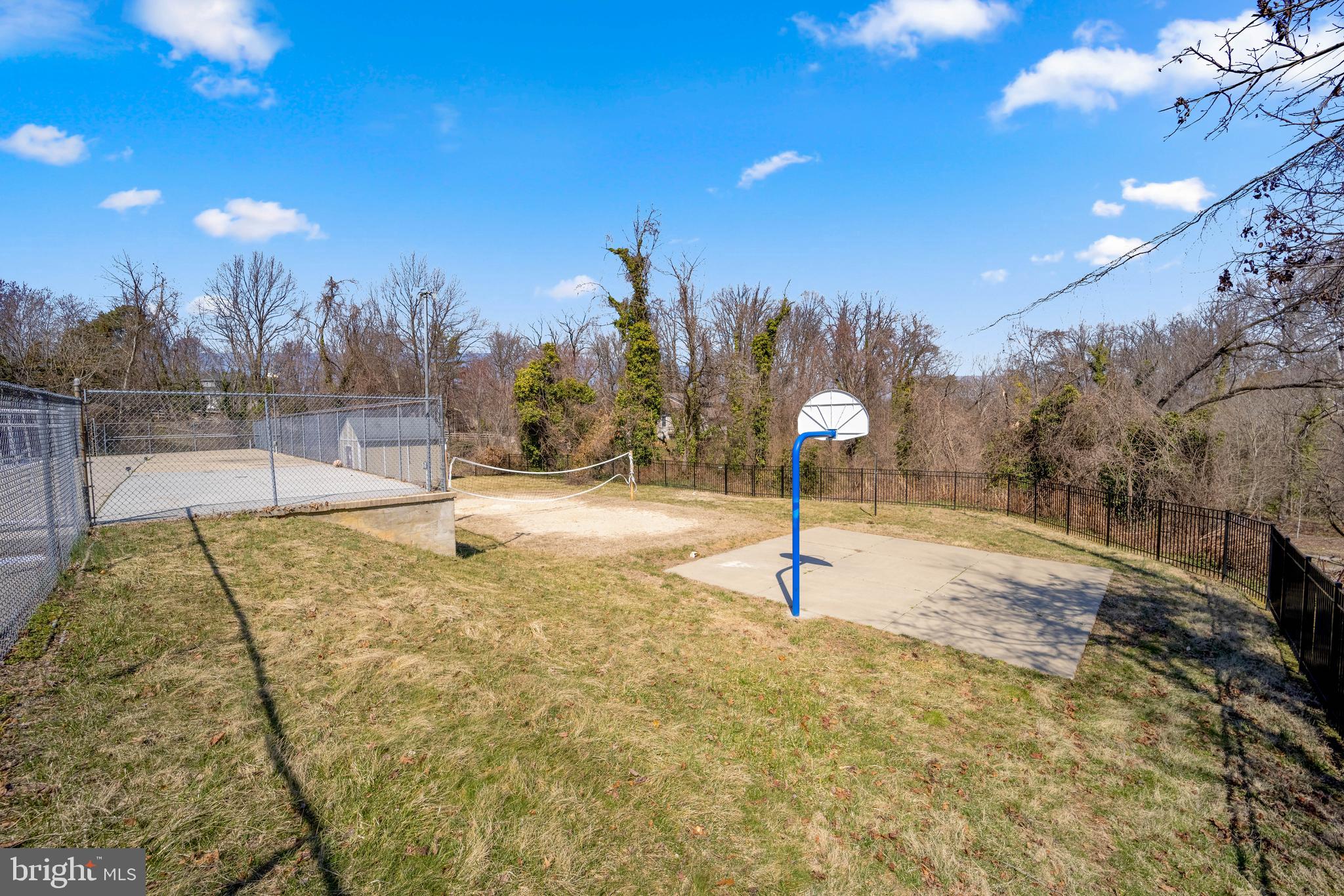 ADMIRAL HEIGHTS - Residential