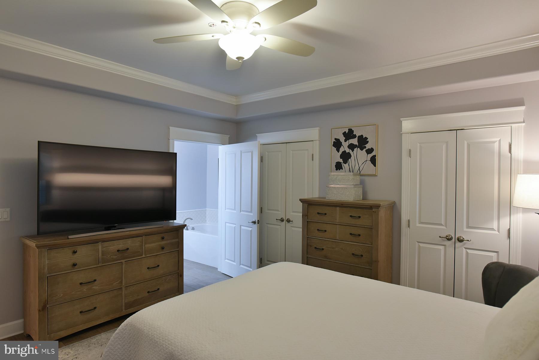 CORTLAND MANOR - Residential