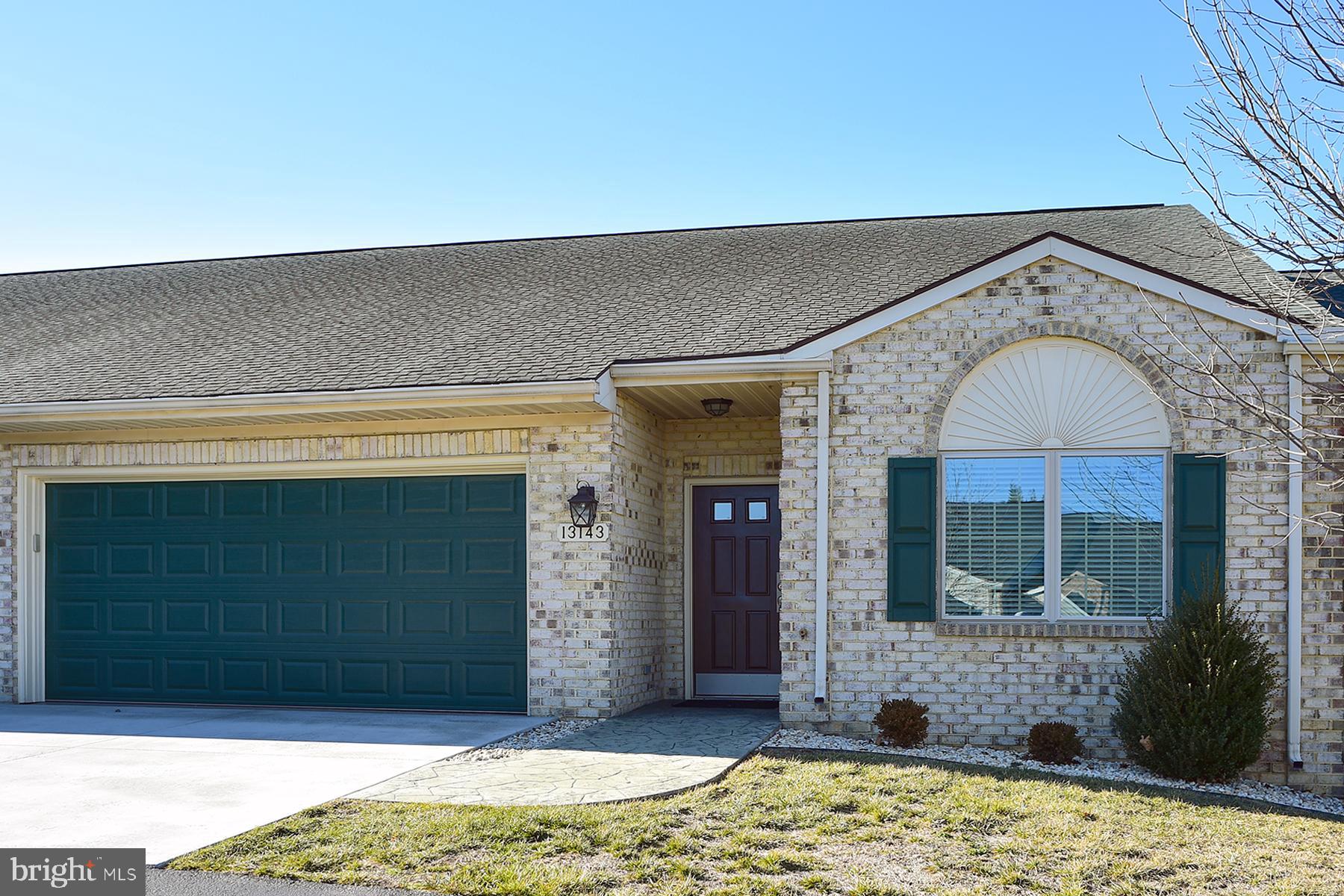 CORTLAND MANOR - Residential