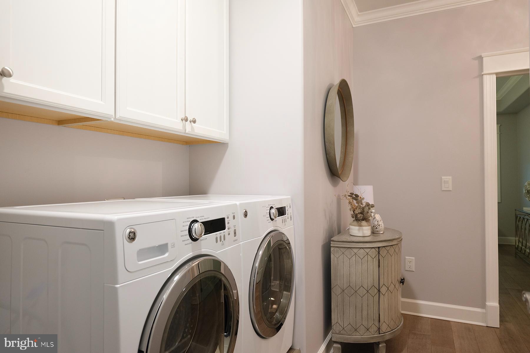 CORTLAND MANOR - Residential