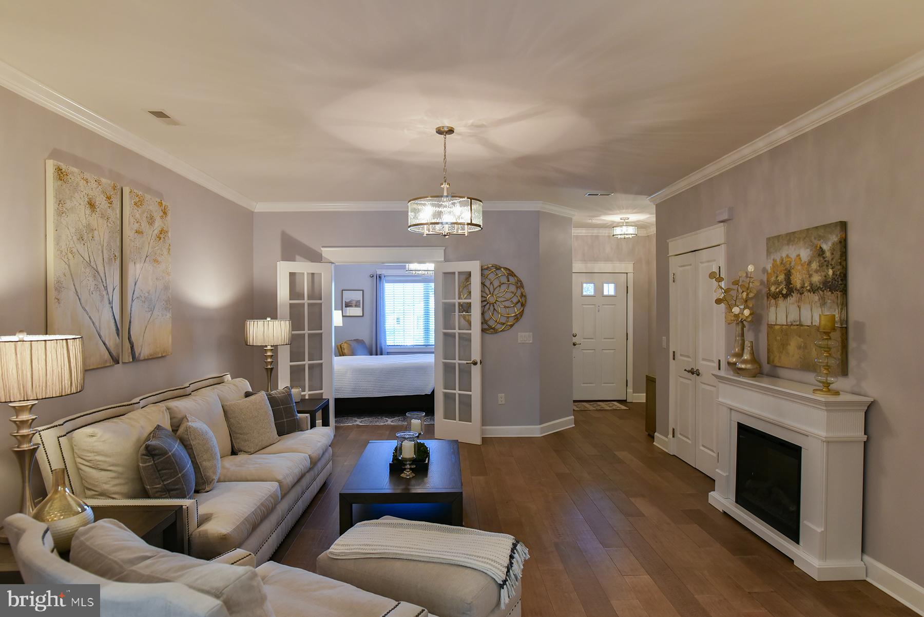 CORTLAND MANOR - Residential