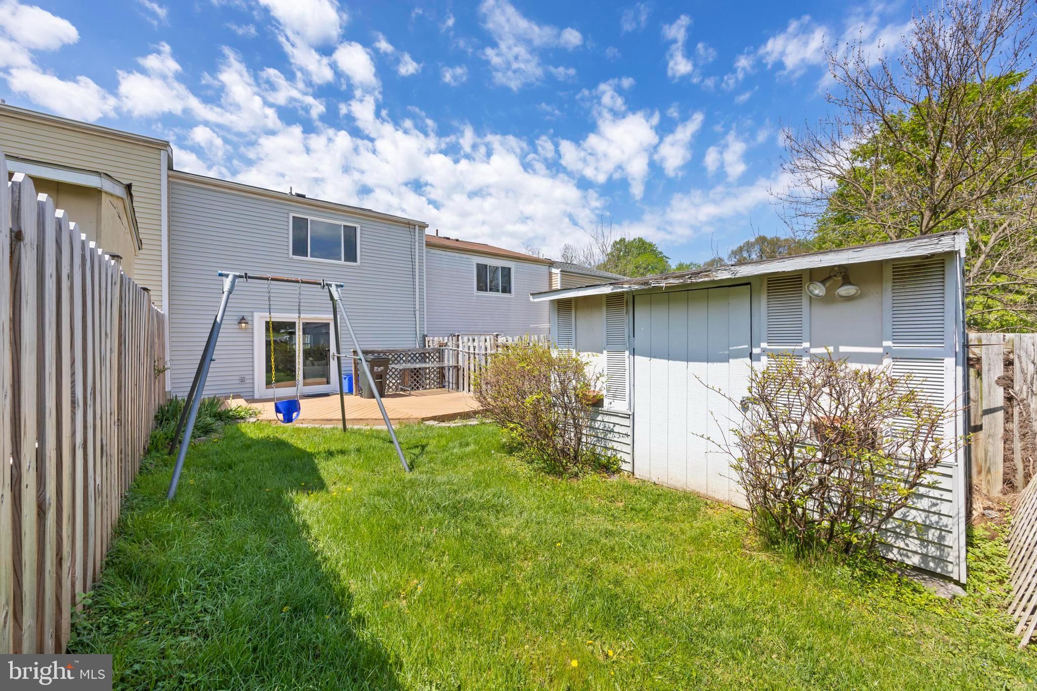 BLUNT COMMONS - Residential