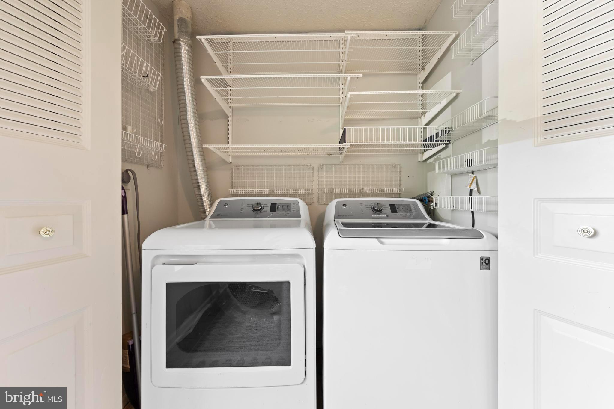 BLUNT COMMONS - Residential