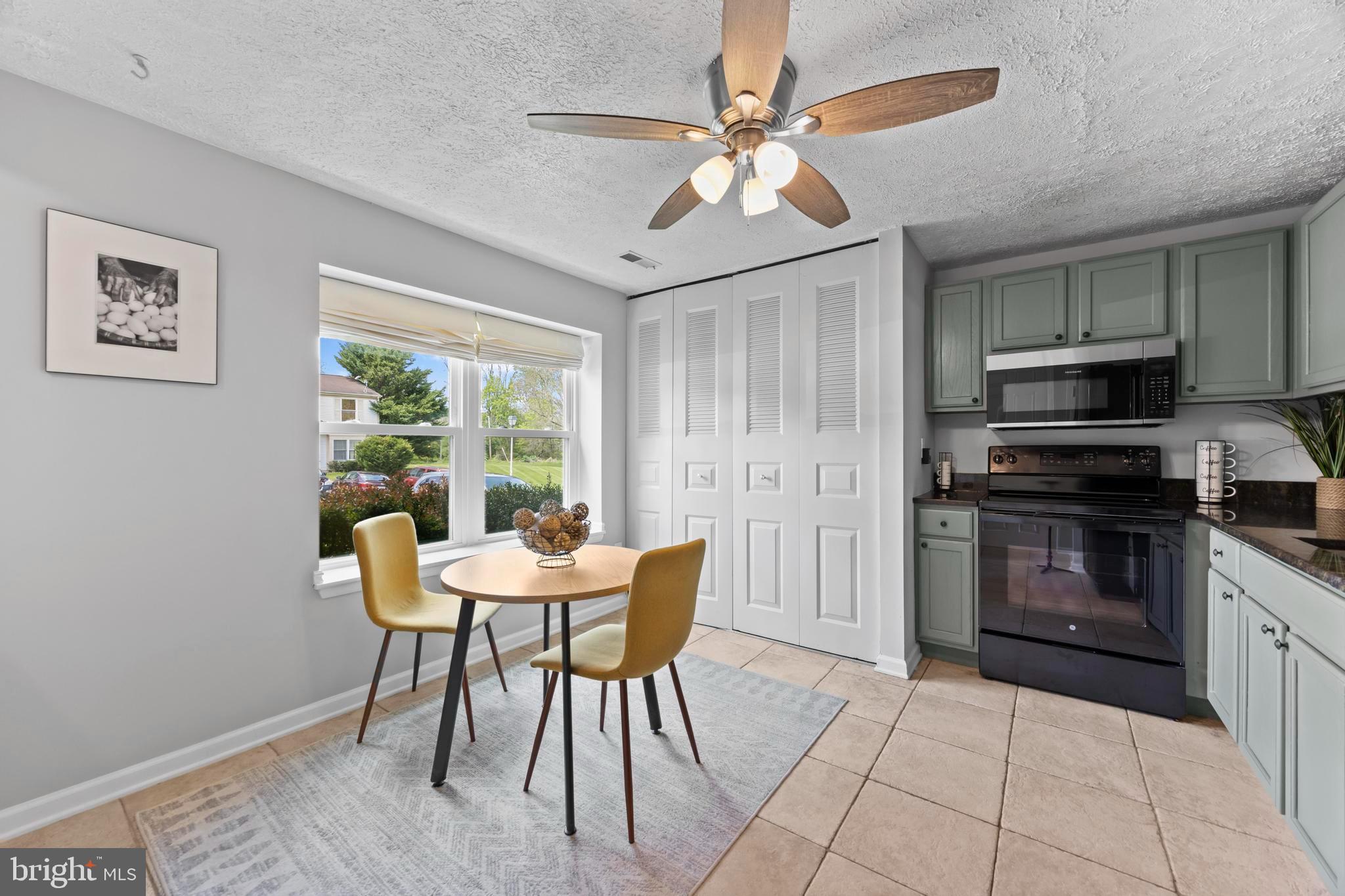 BLUNT COMMONS - Residential