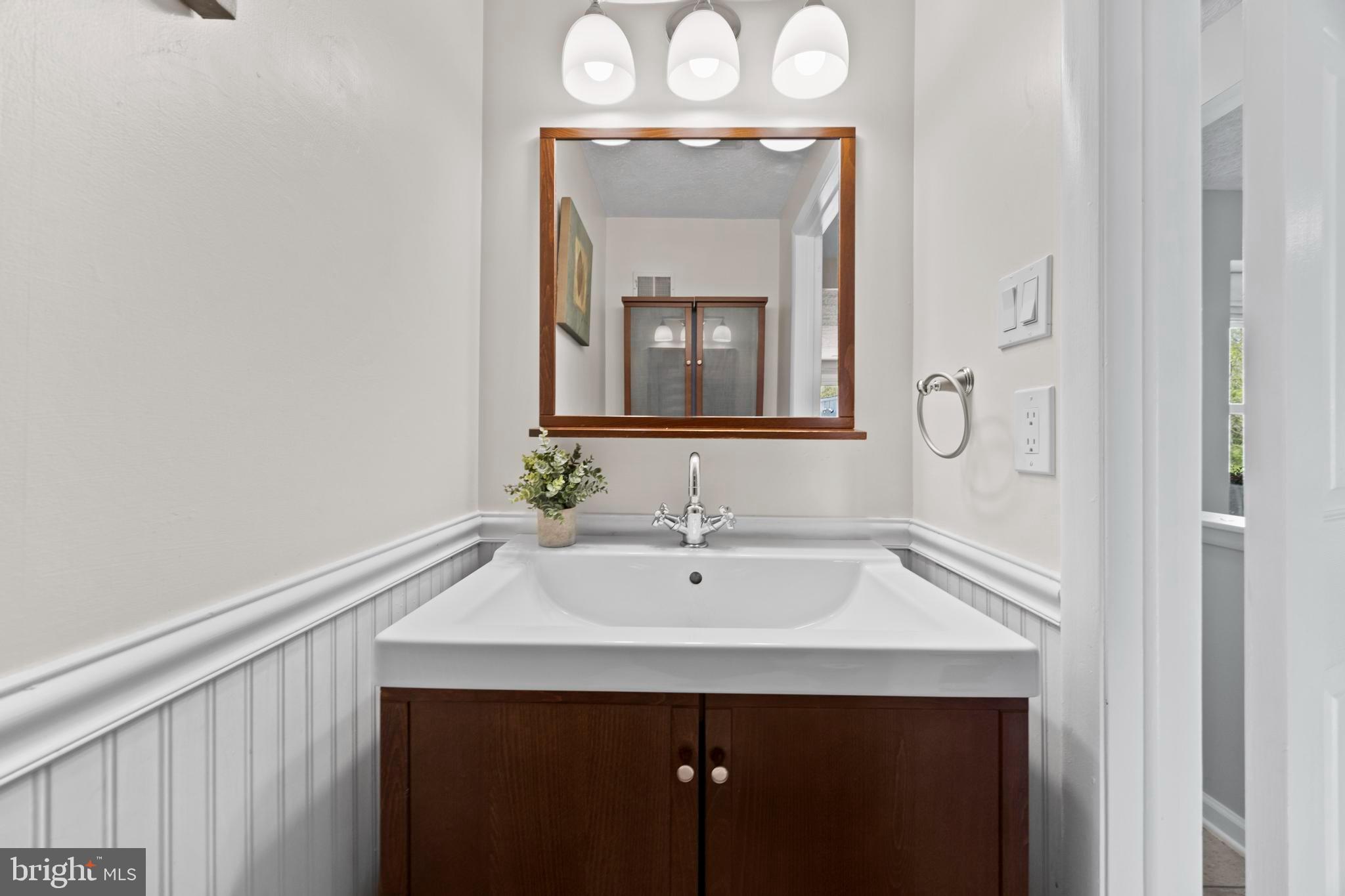 BLUNT COMMONS - Residential