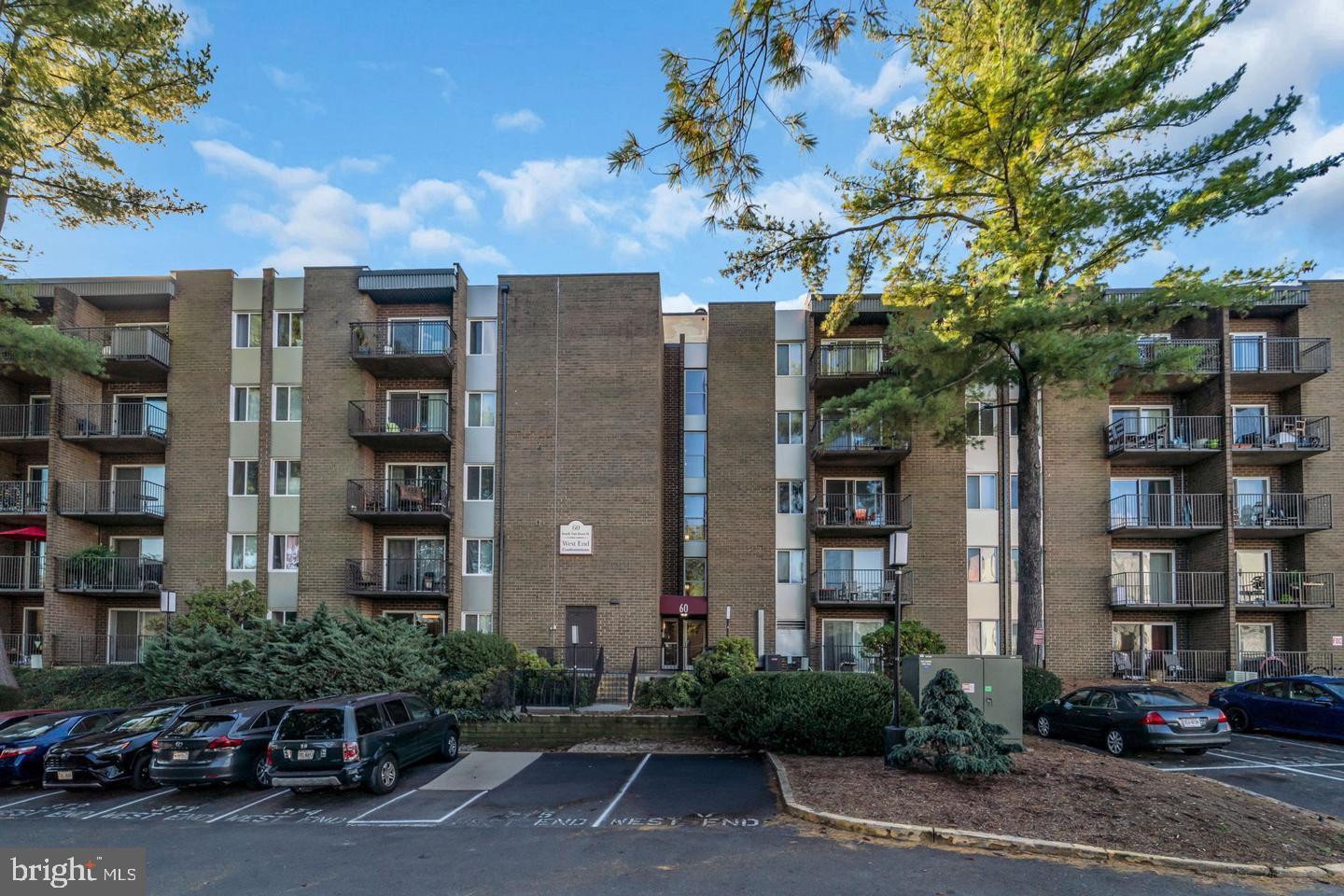 EOS TWENTY-ONE - Residential