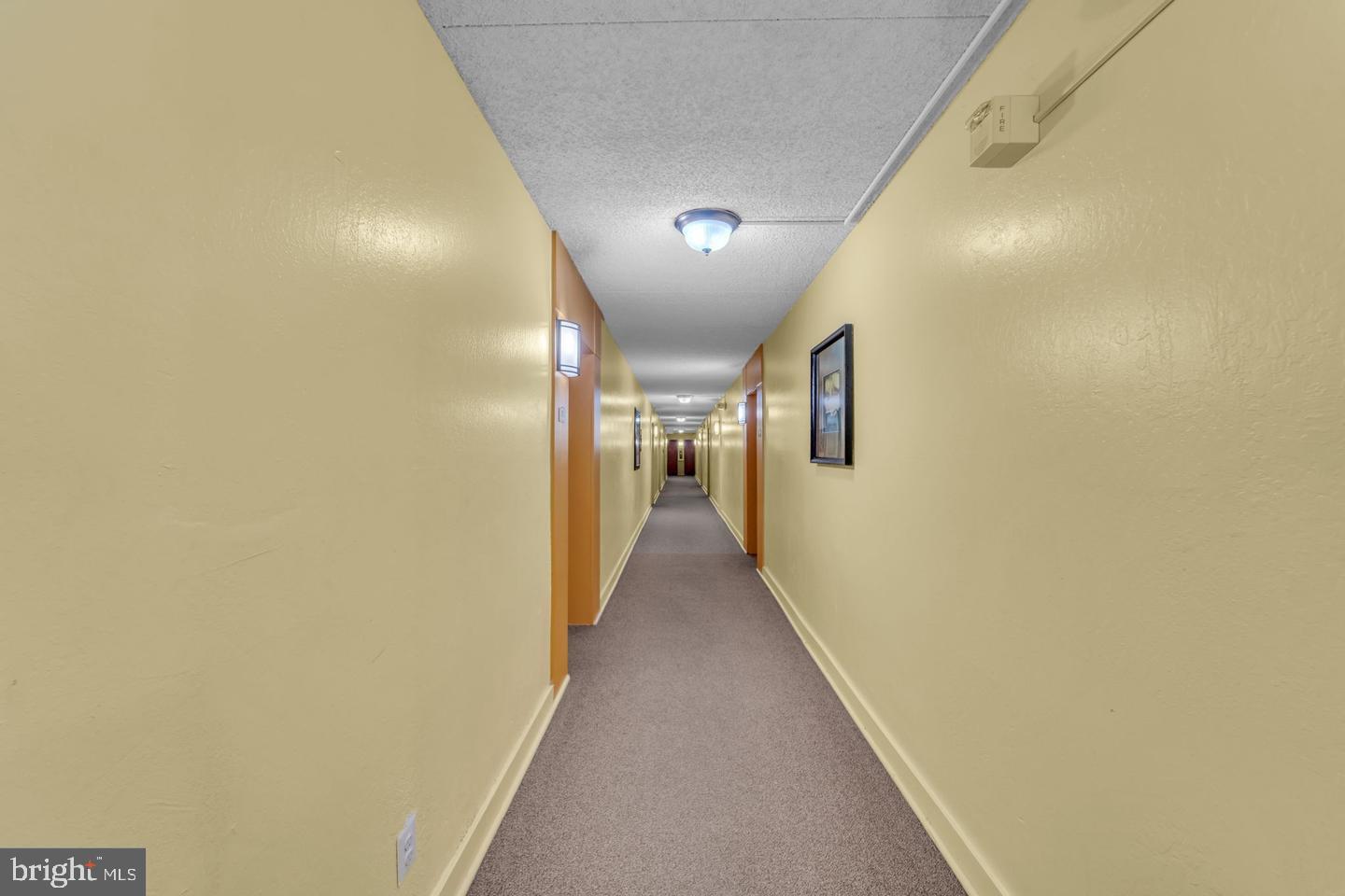 EOS TWENTY-ONE - Residential