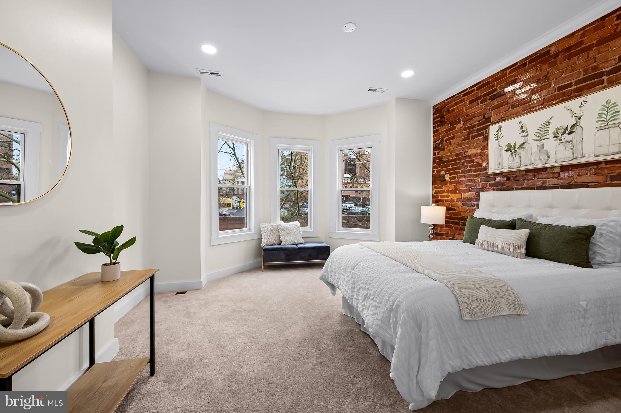 CHARLES VILLAGE - Residential