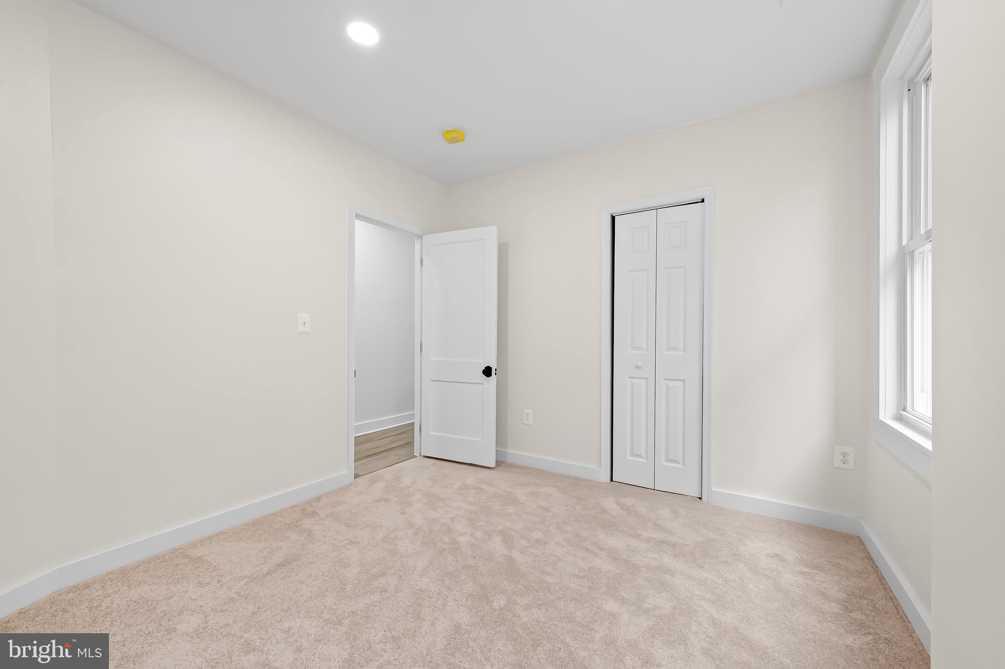 CHARLES VILLAGE - Residential