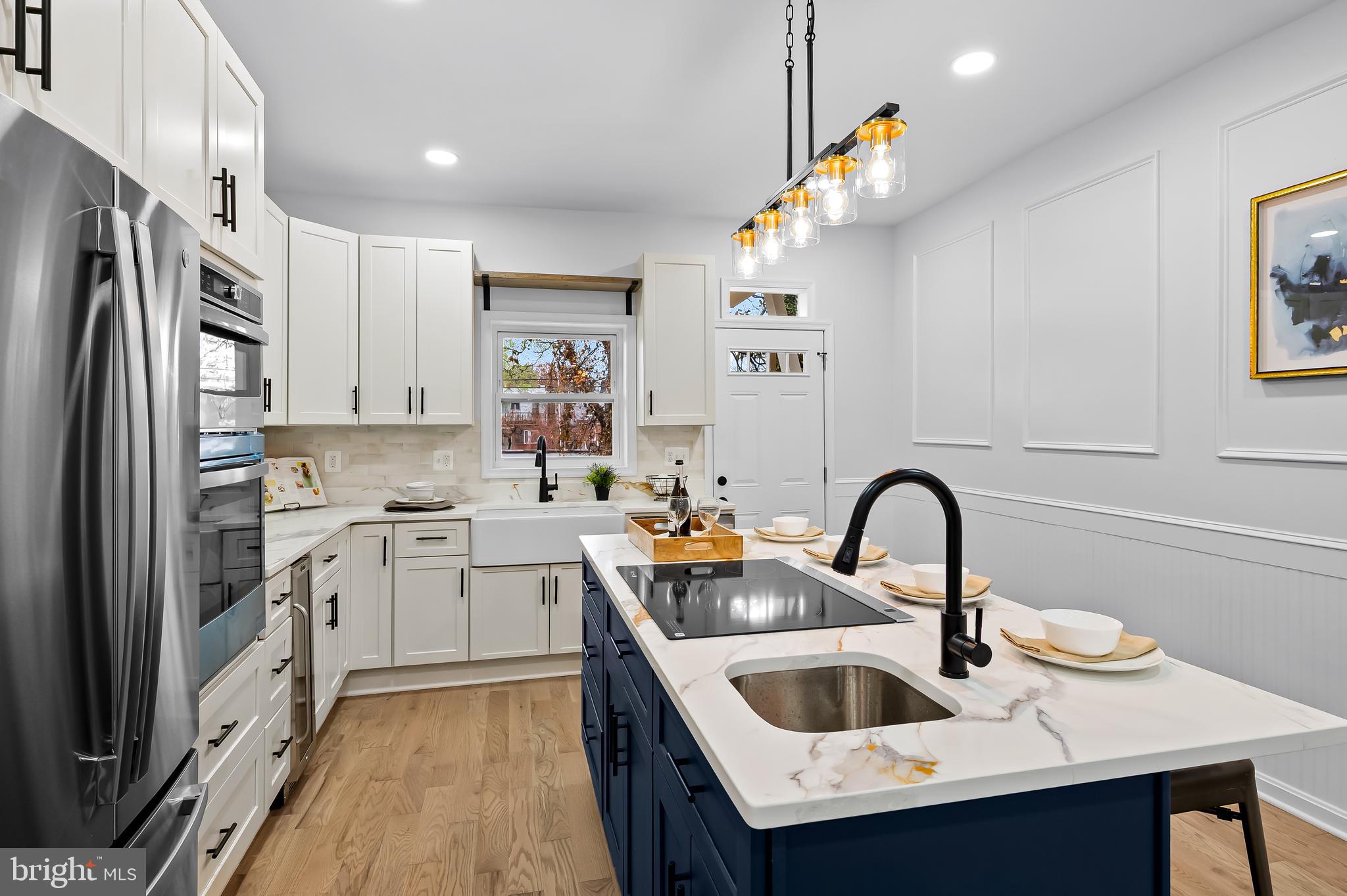 CHARLES VILLAGE - Residential