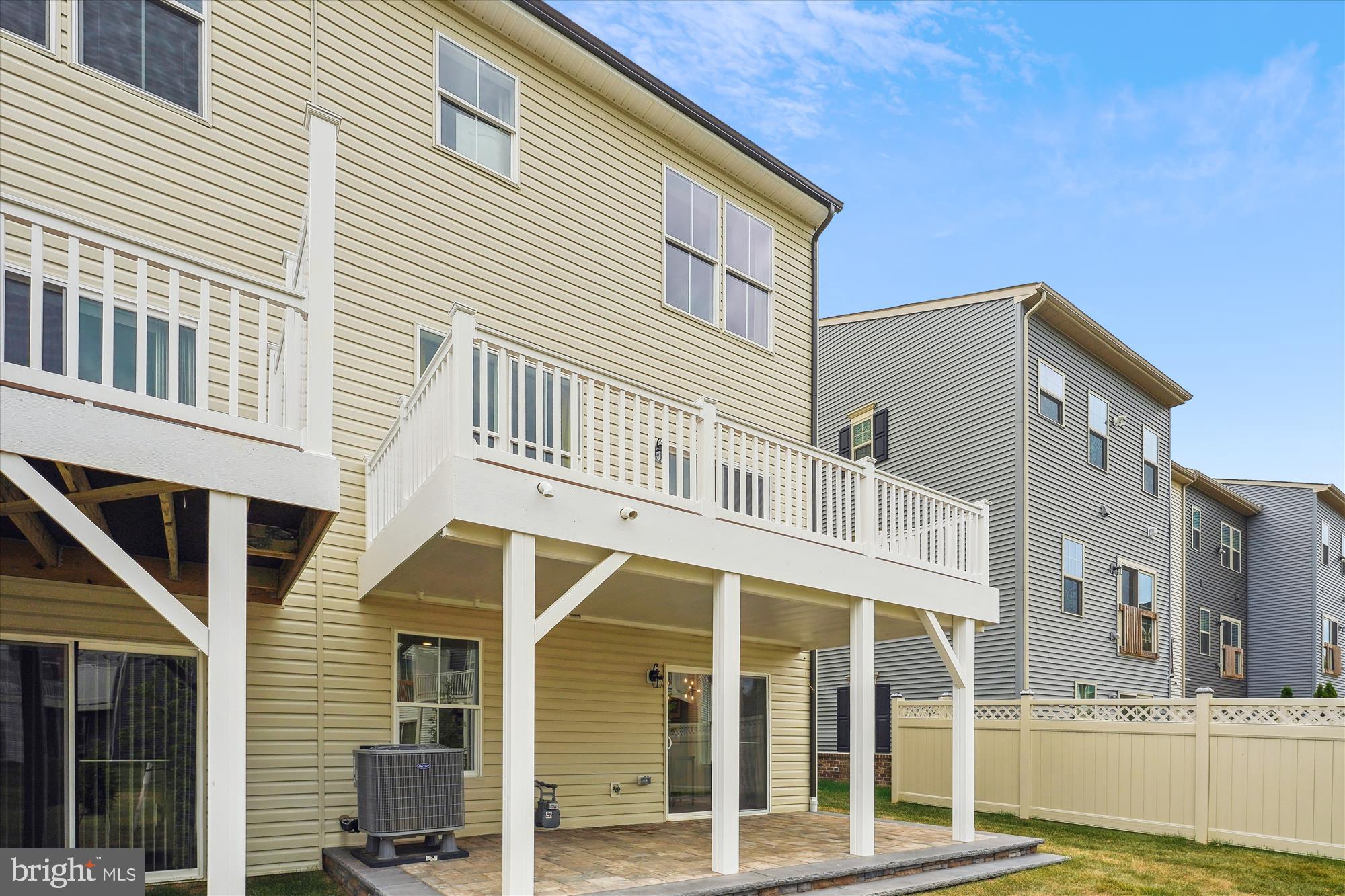 SIGNATURE CLUB - Residential