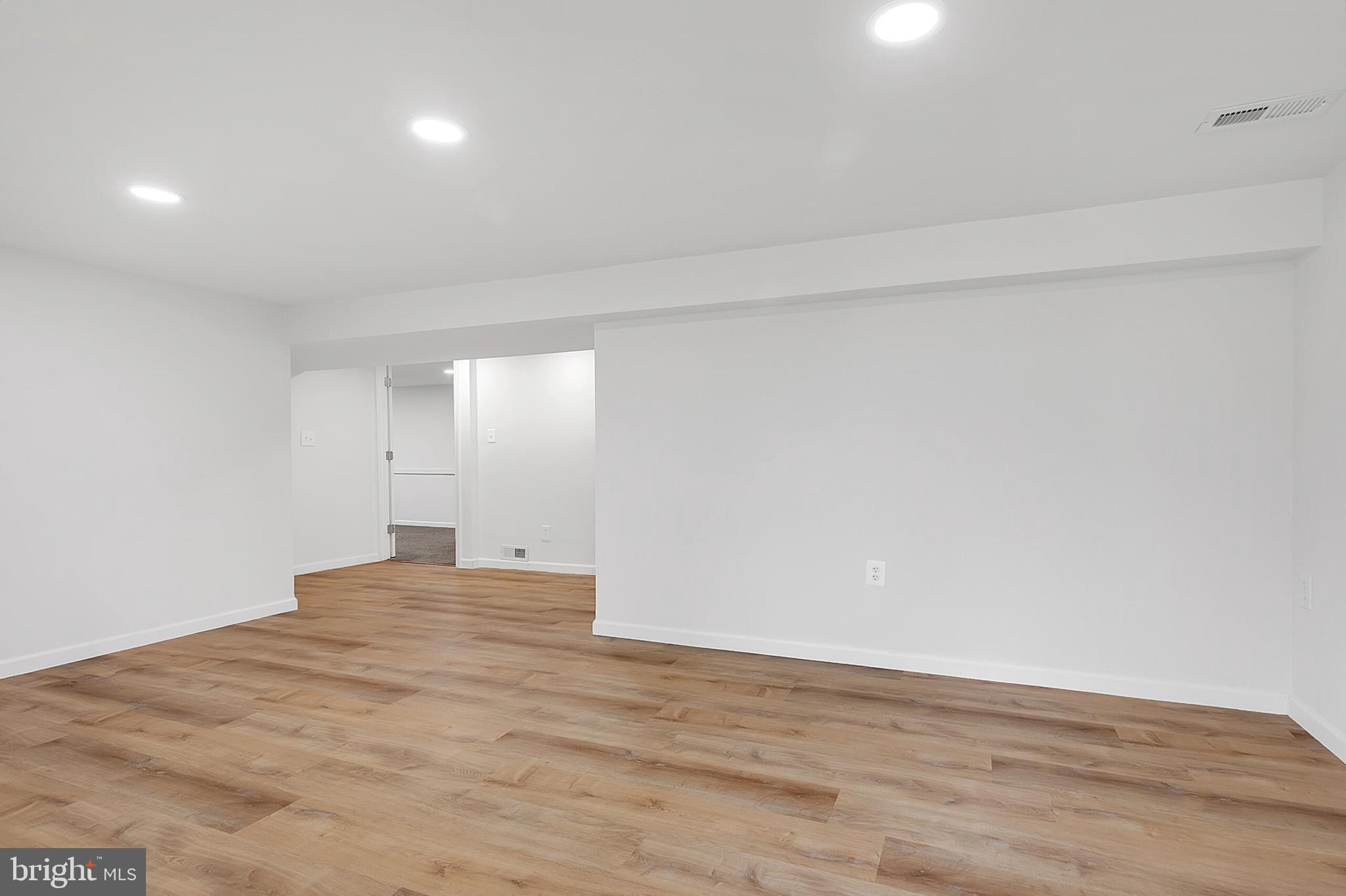 LOCH LOMOND - Residential