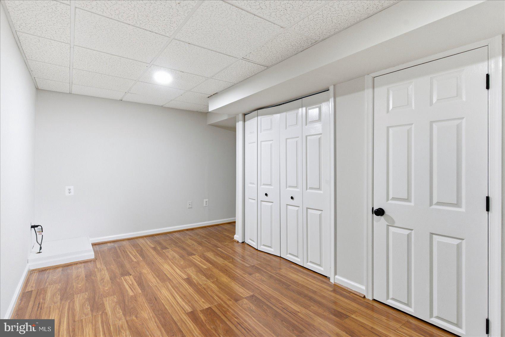 FOREST LAKES - Residential