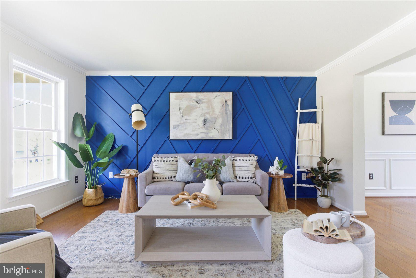 FOREST LAKES - Residential