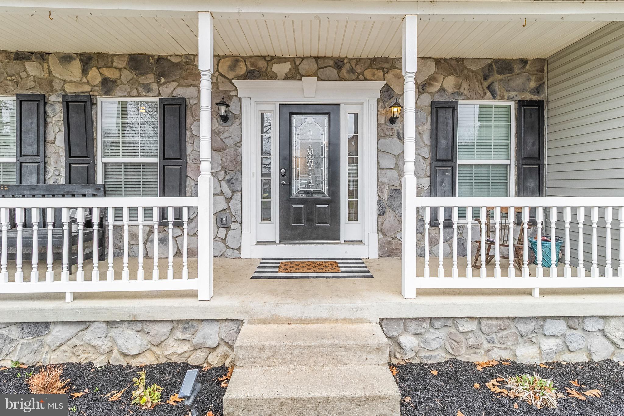 LAUREL RIDGE - Residential