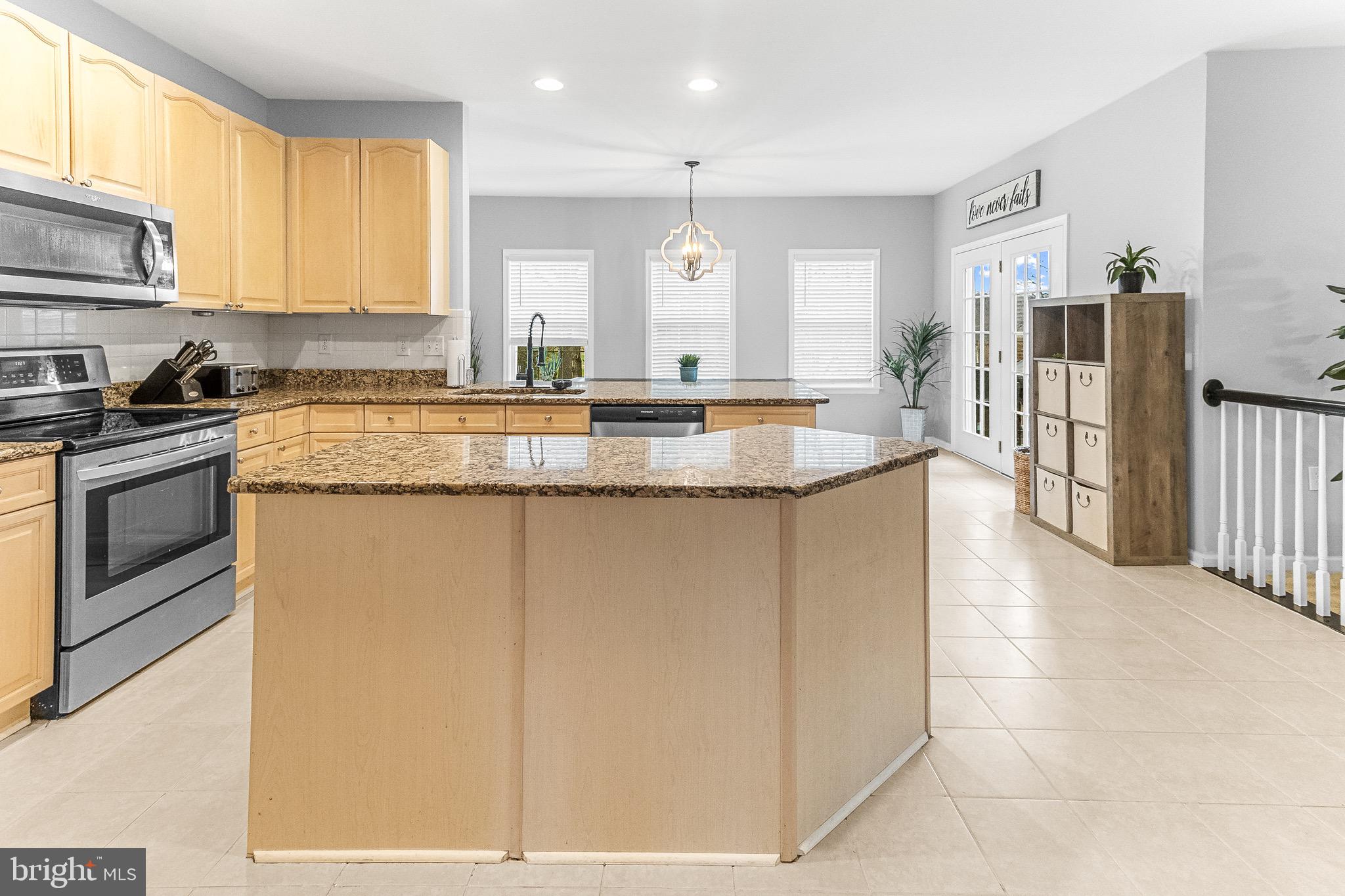 LAUREL RIDGE - Residential