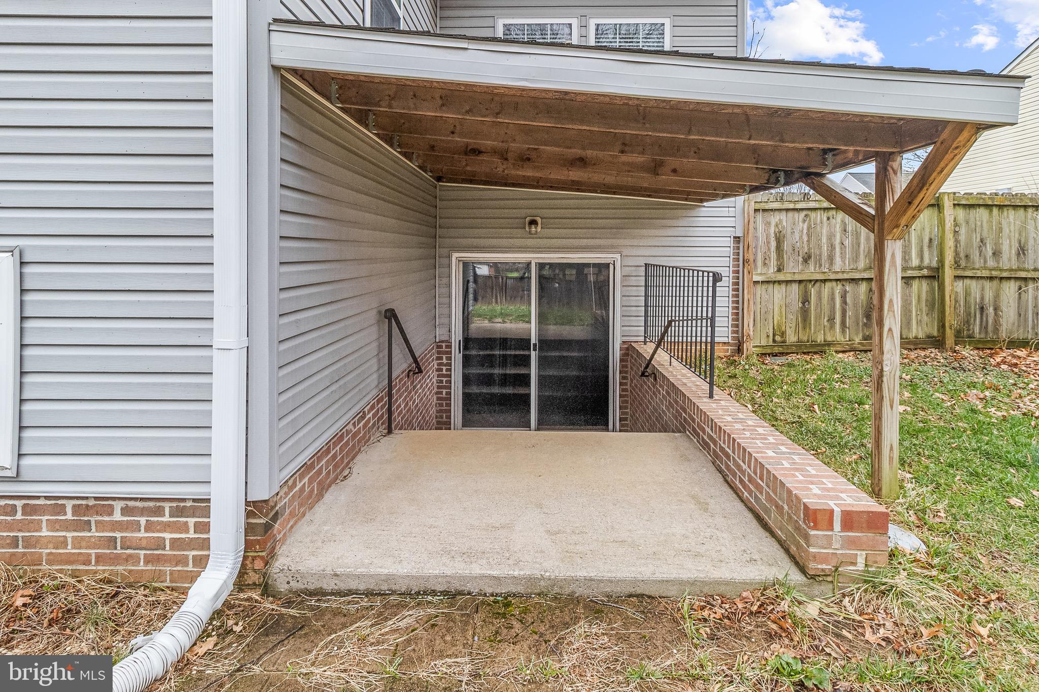 LAUREL RIDGE - Residential