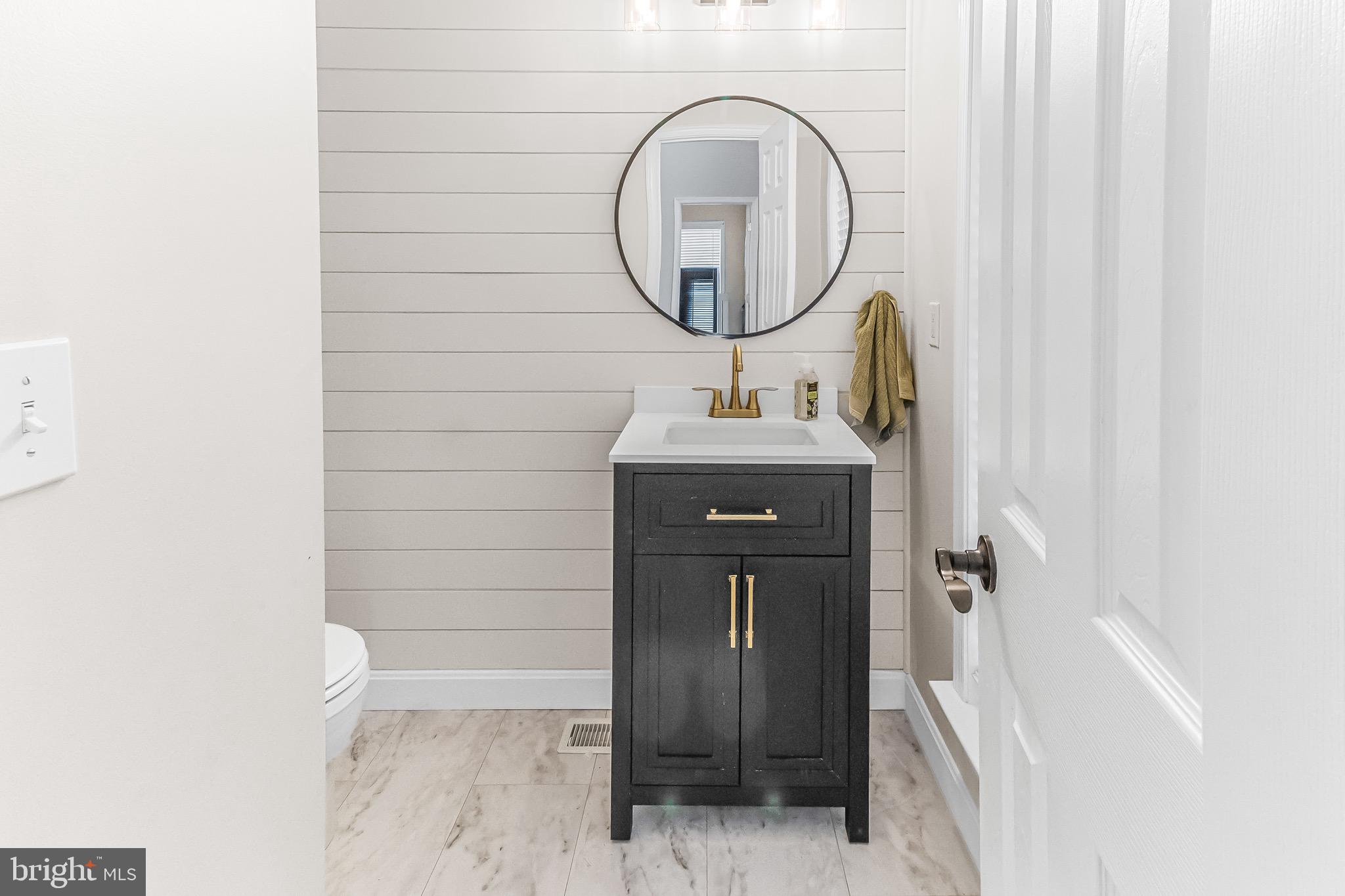 LAUREL RIDGE - Residential